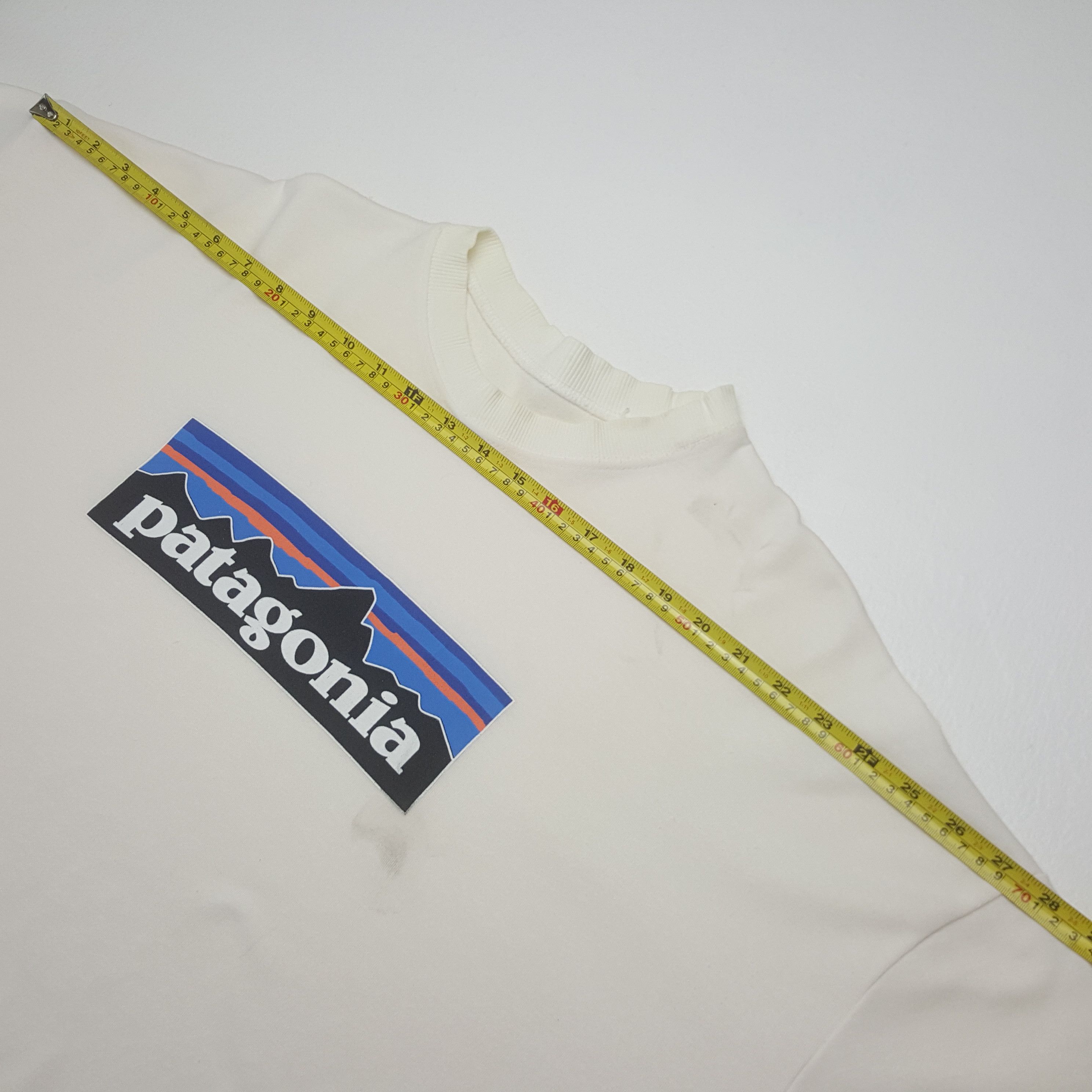 Patagonia Vintage Patagonia Logo Sweatshirt Size US XL / EU 56 / 4 - 5 Thumbnail