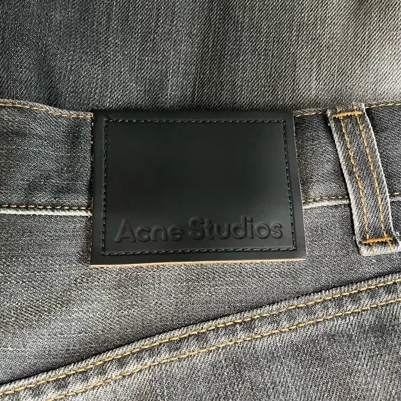 Acne Studios Acne Studios Distressed Loose Button Wide-Leg Jeans Size US 30 / EU 46 - 5 Thumbnail
