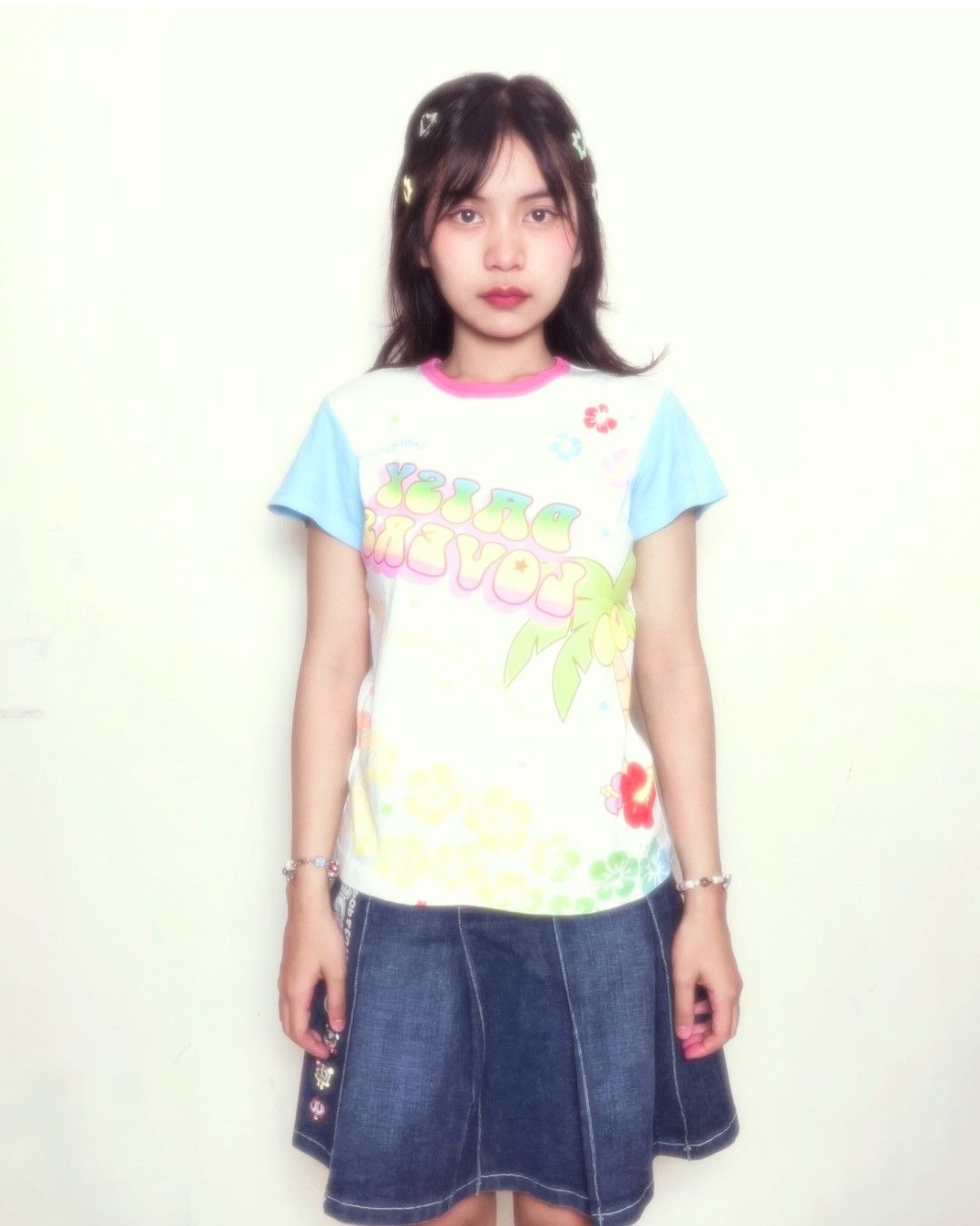 Japanese Brand Daisy Lovers Tropical Rainbow Flower Tee Size S / US 4 / IT 40 - 3 Thumbnail