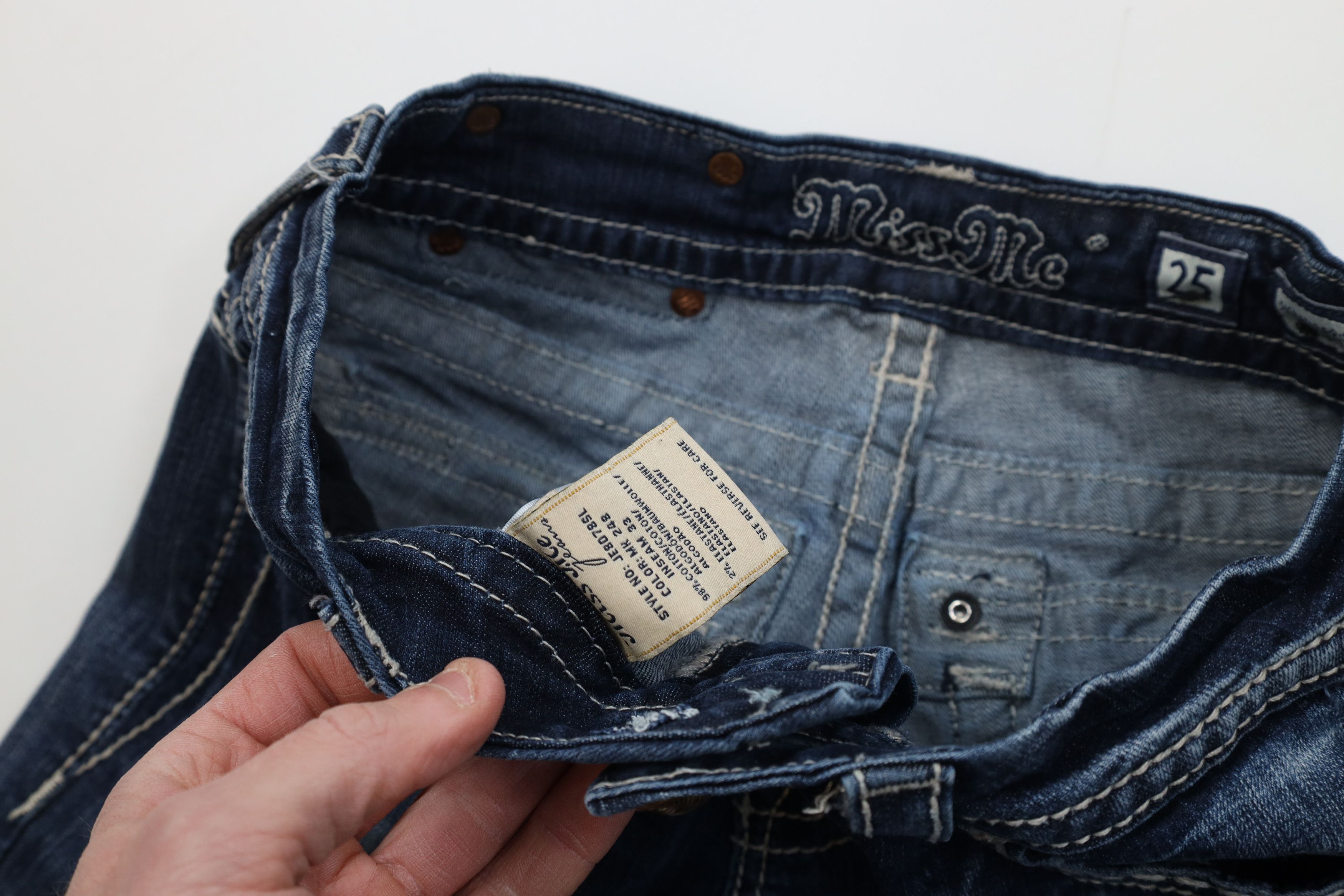 Miss Me Miss Me Bling Jeweled Signature Skinny Cropped Jeans Blue Size 25" / US 0 / IT 36 - 10 Thumbnail