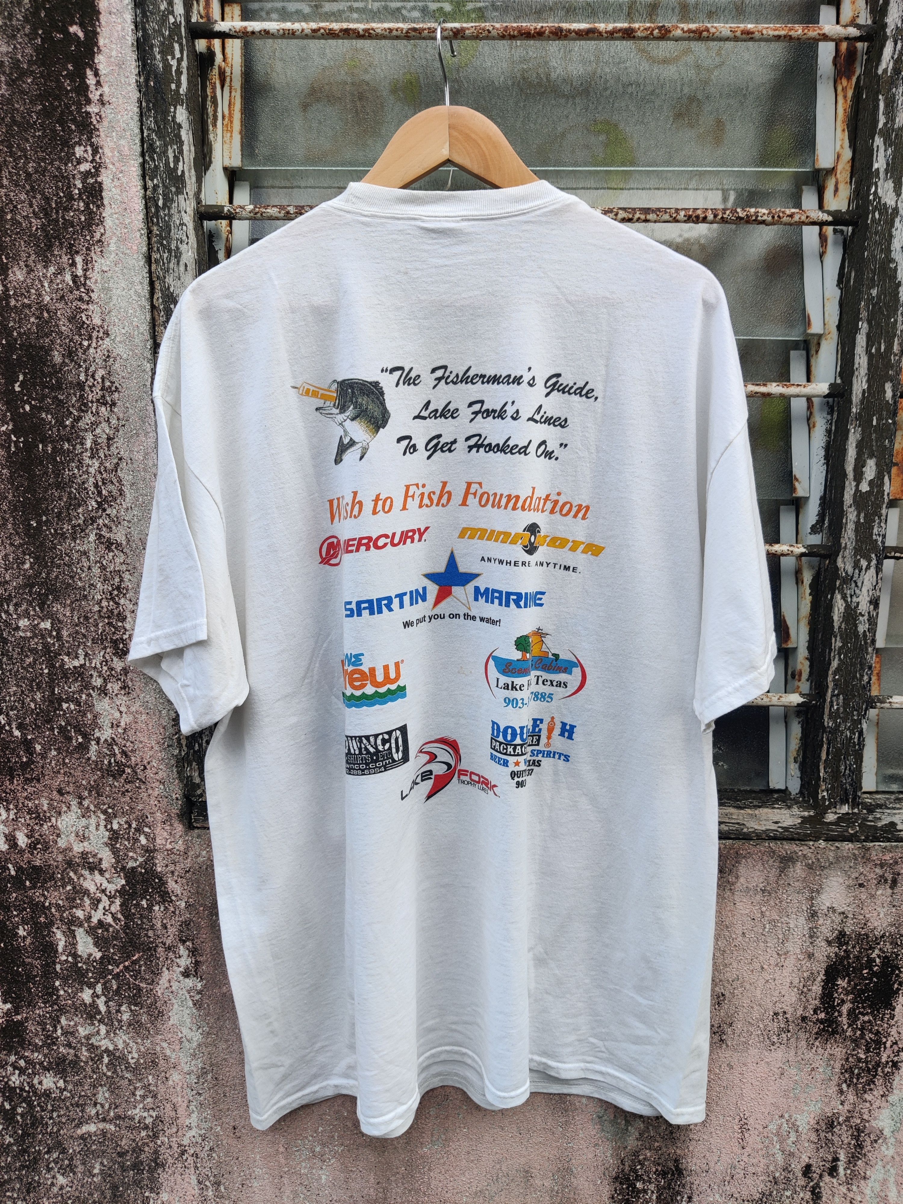 Vintage Vintage Legend Big Bass Fishing Overprint Shirt Size US XXL / EU 58 / 5 - 5 Thumbnail
