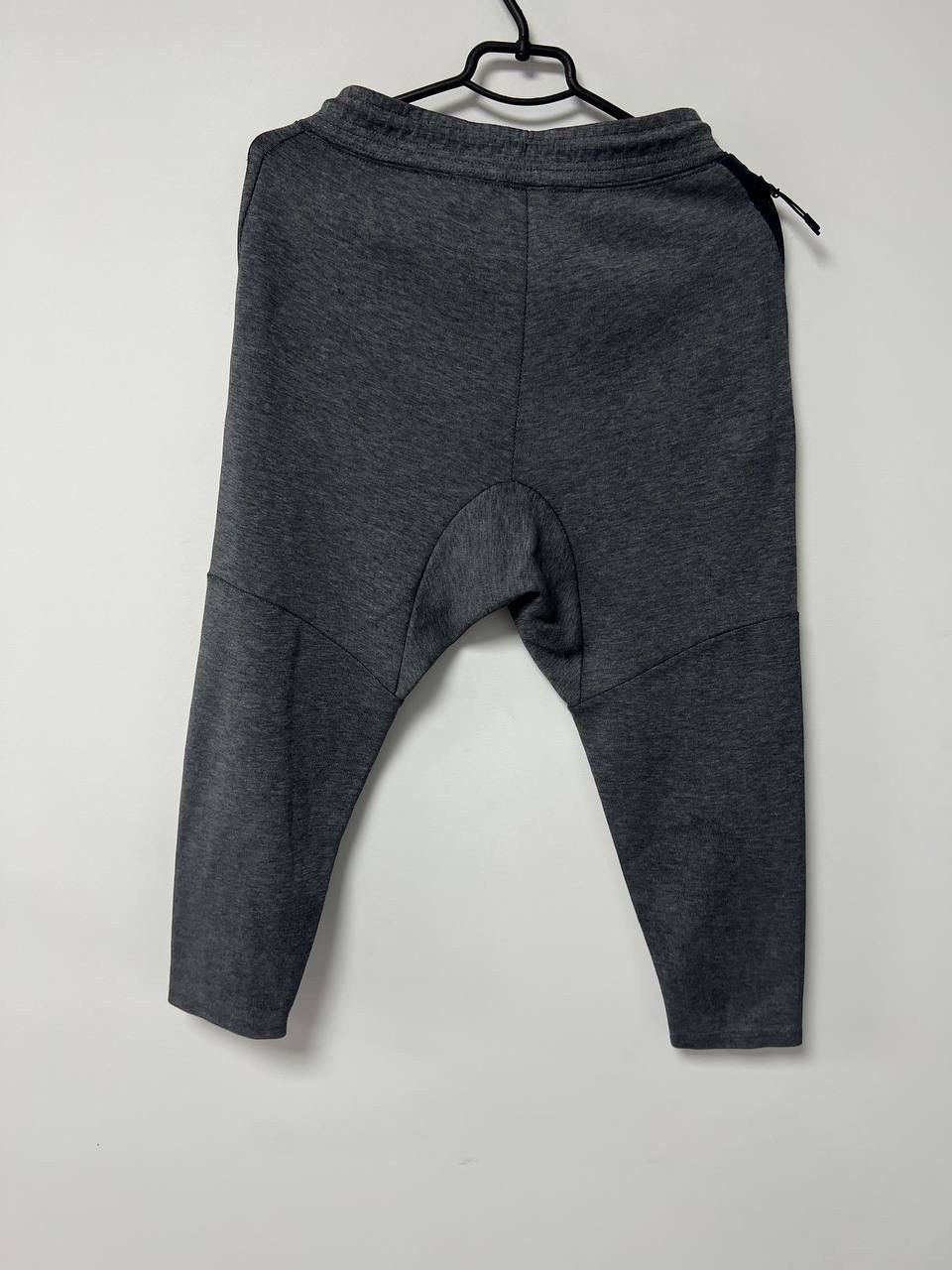 Nike Nike Tech Fleece Pants Gray Joggers Swoosh Activewear Small Size US 30 / EU 46 - 21 Thumbnail