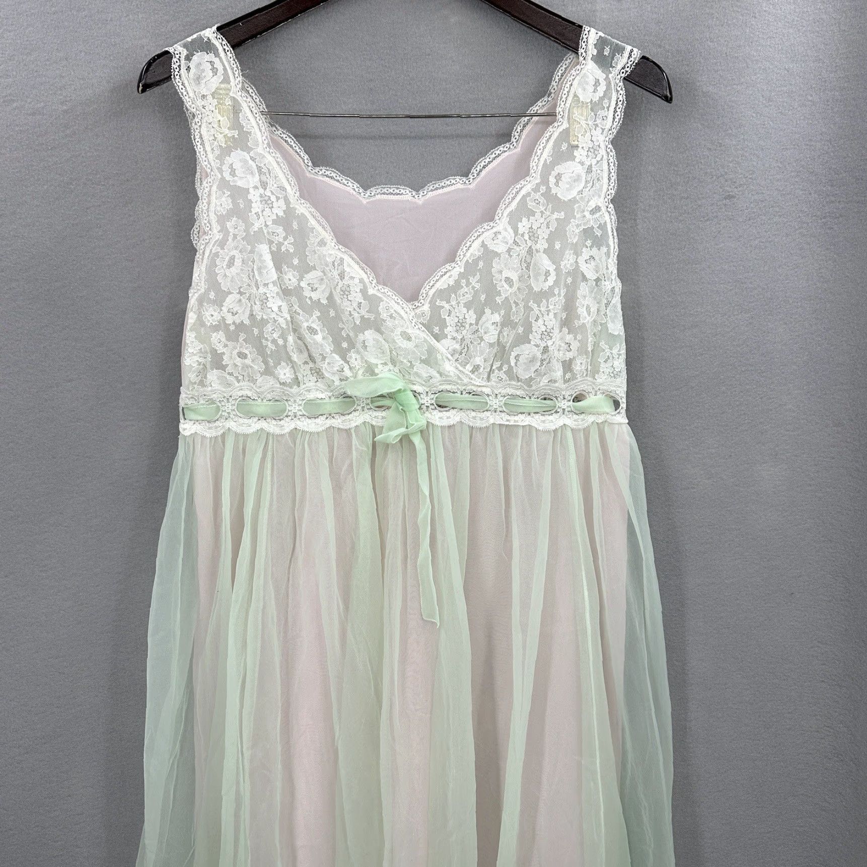 Vintage VINTAGE Orfalis France Nightgown Womens M Chiffon Green 1950s Sleepwear Art Deco Size ONE SIZE - 2 Thumbnail