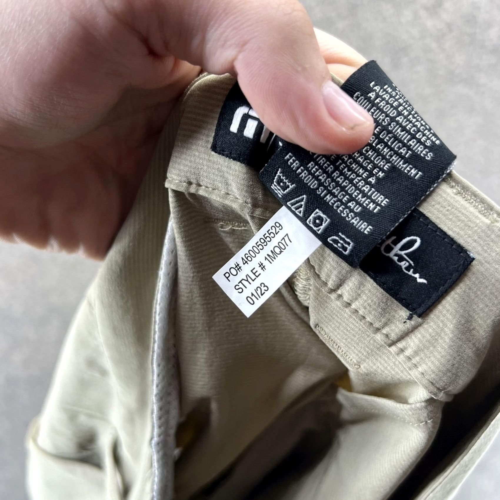 TravisMathew Travis Mathew Shorts Mens 38 Beige Stretch Chino Golf Casual Summer 1MQ0177 Size US 38 / EU 54 - 4 Thumbnail
