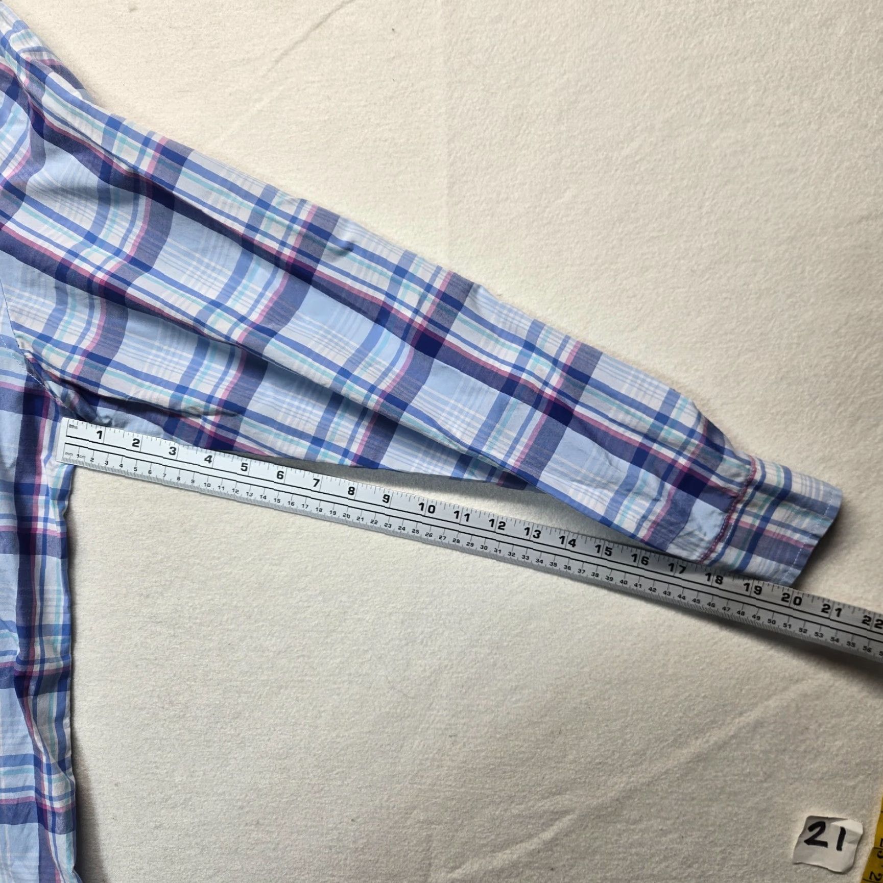 Izod VINTAGE Izod Shirt Plaid Button-Up Long Sleeve Adult Mens XL Blue Cotton Size US XL / EU 56 / 4 - 5 Thumbnail