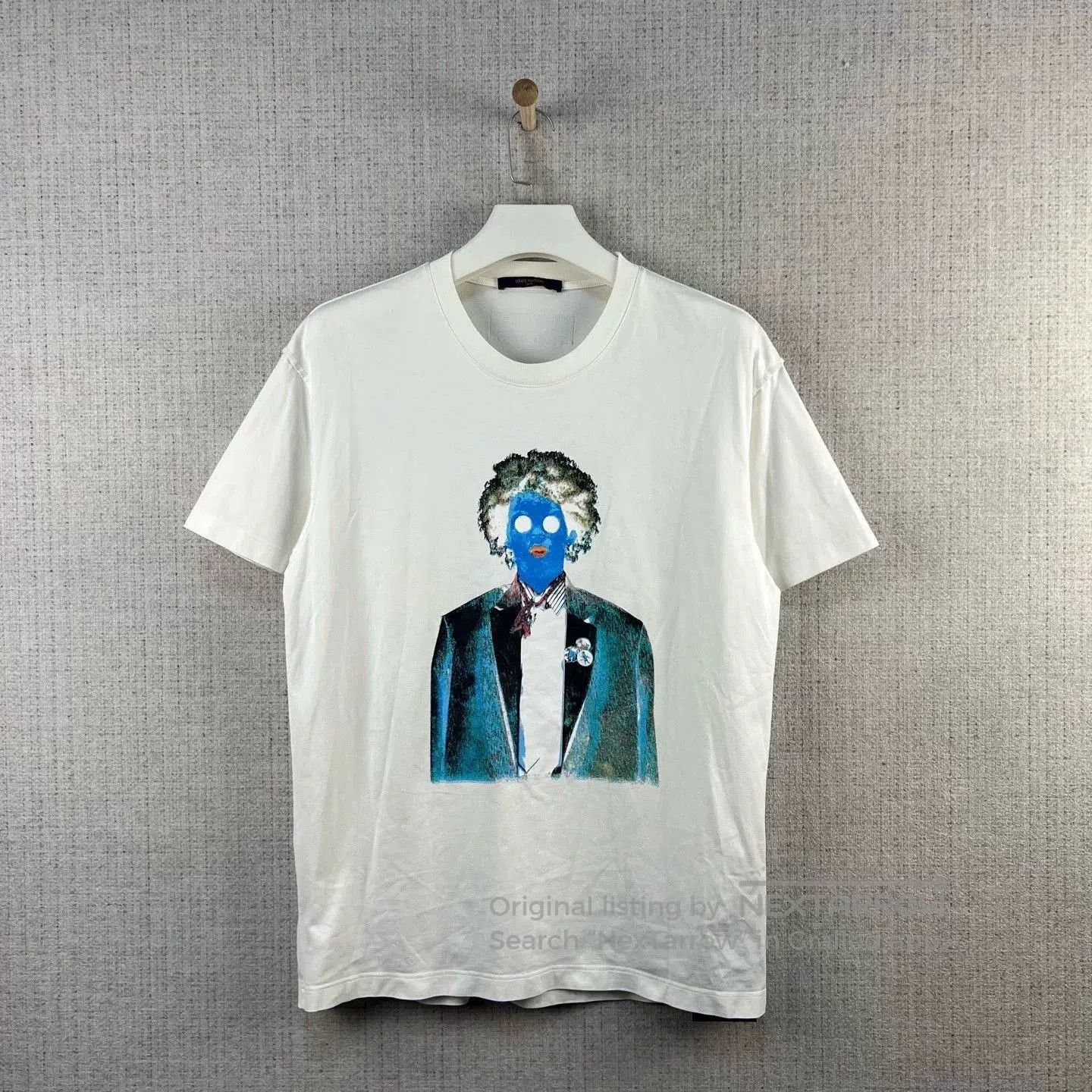 Louis Vuitton Louis Vuitton Neon Worker Print T-Shirt. Size US L / EU 52-54 / 3 - 1 Thumbnail