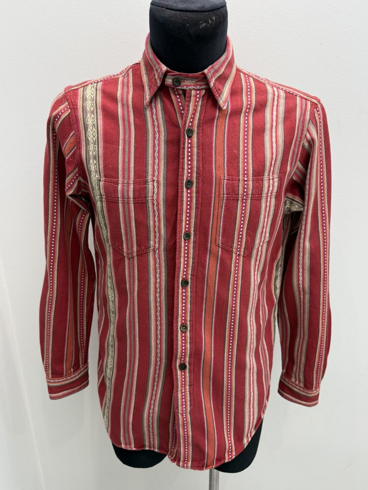 Polo Ralph Lauren Vintage Polo Ralph Lauren Country Aztec Wood Buttons Shirt Size US S / EU 44-46 / 1 - 1 Thumbnail
