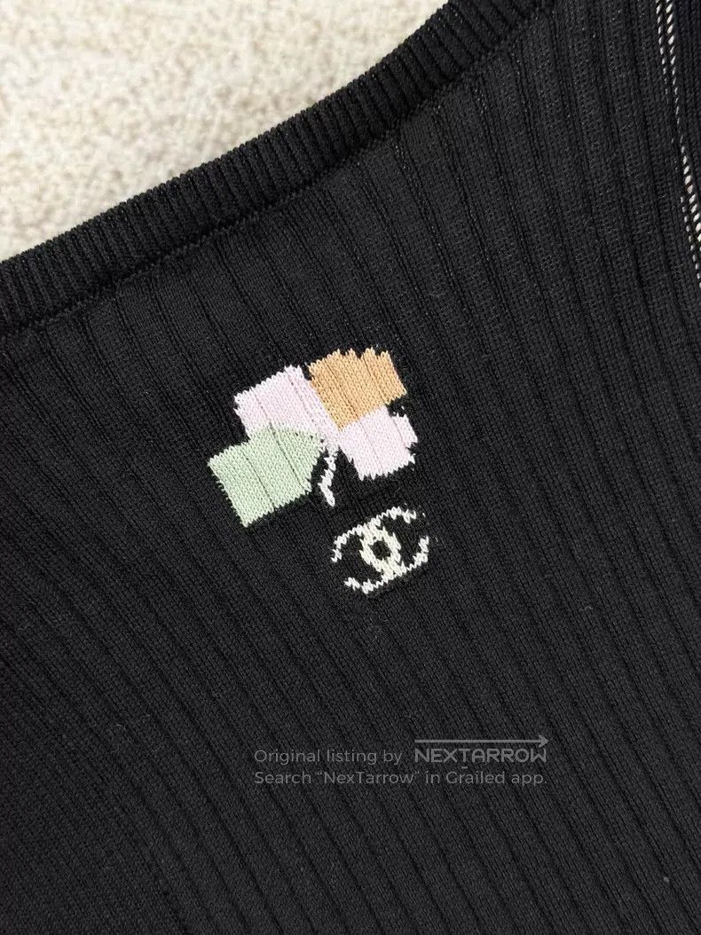 Chanel Chanel Sleeveless clover flower knitted bottom vest Size XS / US 0-2 / IT 36-38 - 6 Thumbnail