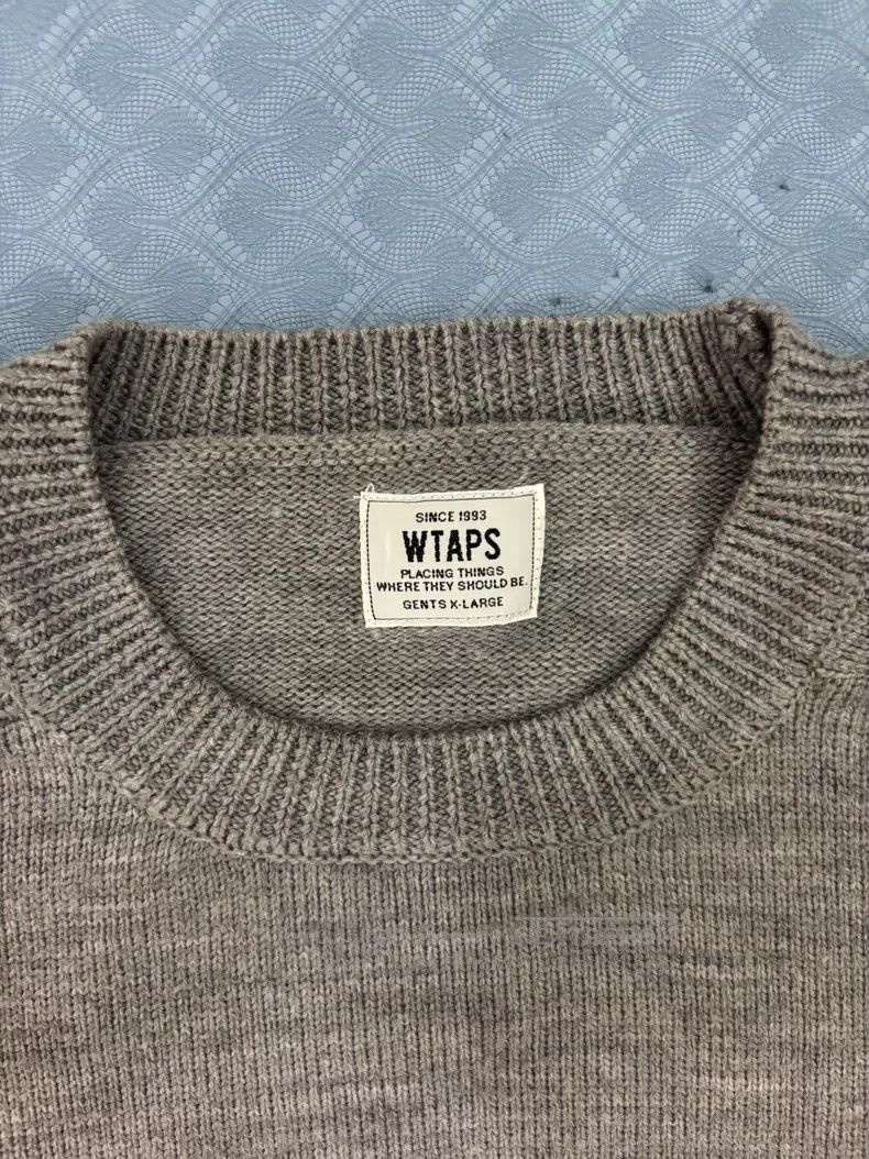 Wtaps Wtaps Out of stock Black Gold Red Flag Sweater Size US XL / EU 56 / 4 - 4 Thumbnail
