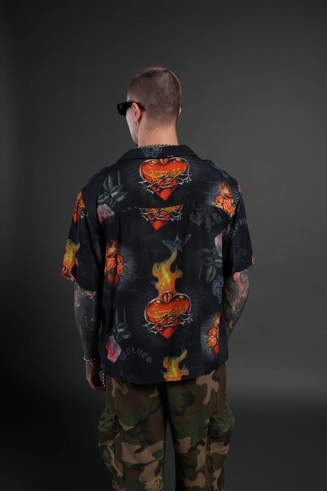 Darc Sport SACRED PATH MID-LENGTH BUTTON UP Size US M / EU 48-50 / 2 - 4 Thumbnail