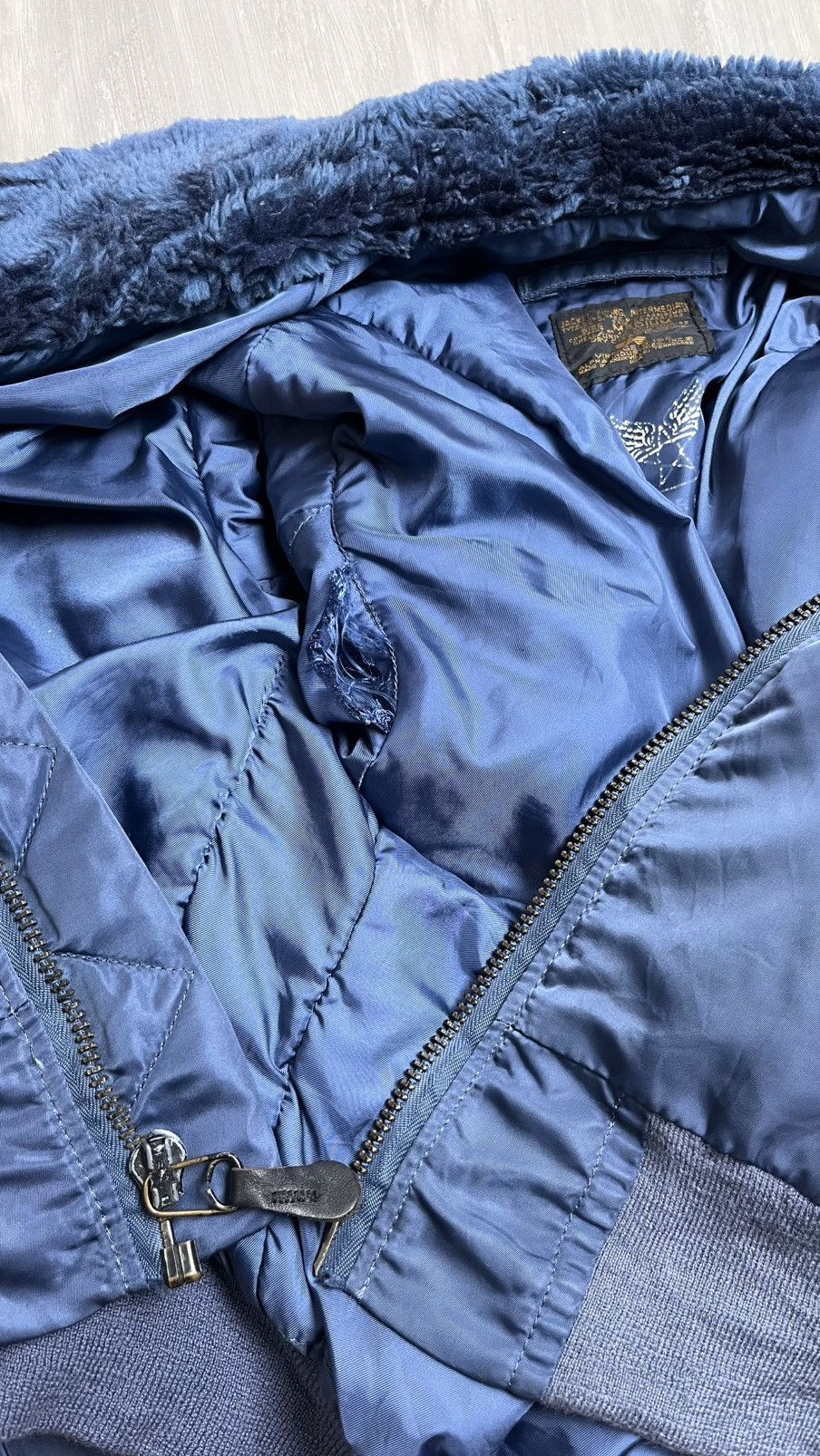 Alpha Industries Vintage B-15C bomber jacket by Aplha industries Size US M / EU 48-50 / 2 - 8 Thumbnail