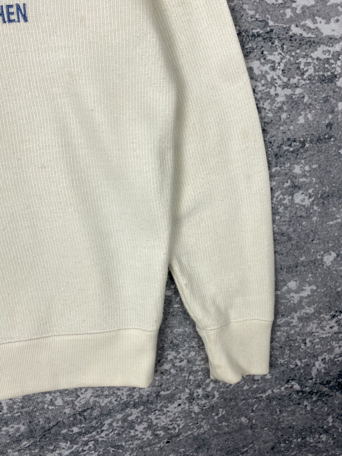 MCM Vintage MCM Big Logo Crewneck Sweatshirts Size US M / EU 48-50 / 2 - 4 Thumbnail
