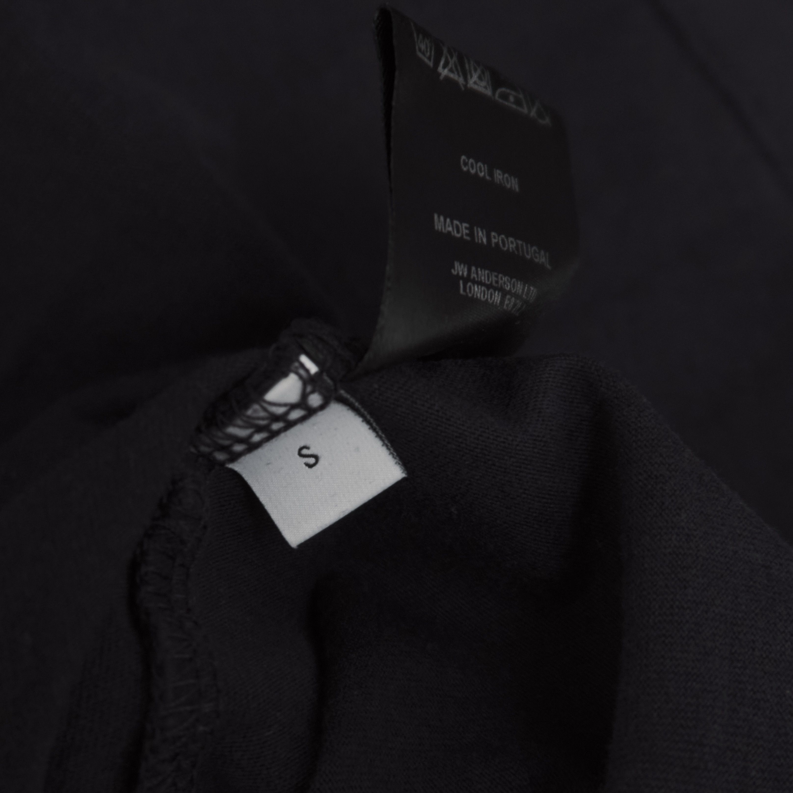 JW Anderson JW ANDERSON KNOT DETAIL SLEEVE T-SHIRT BLACK Size US S / EU 44-46 / 1 - 6 Thumbnail