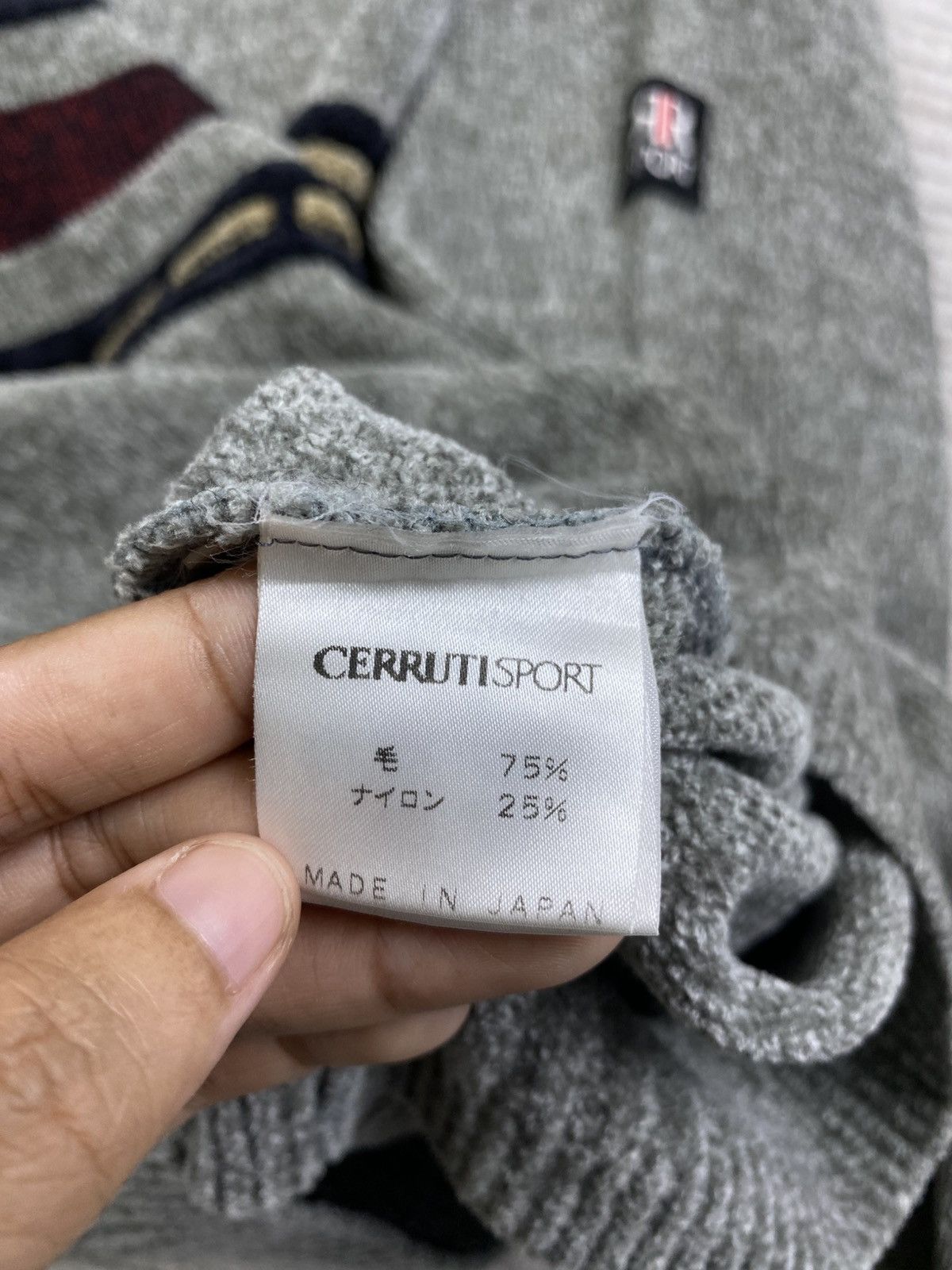 Cerruti 1881 × Japanese Brand × Vintage Vintage Cerruti Sports Embroidery Logo Sweatshirt Size US L / EU 52-54 / 3 - 9 Thumbnail