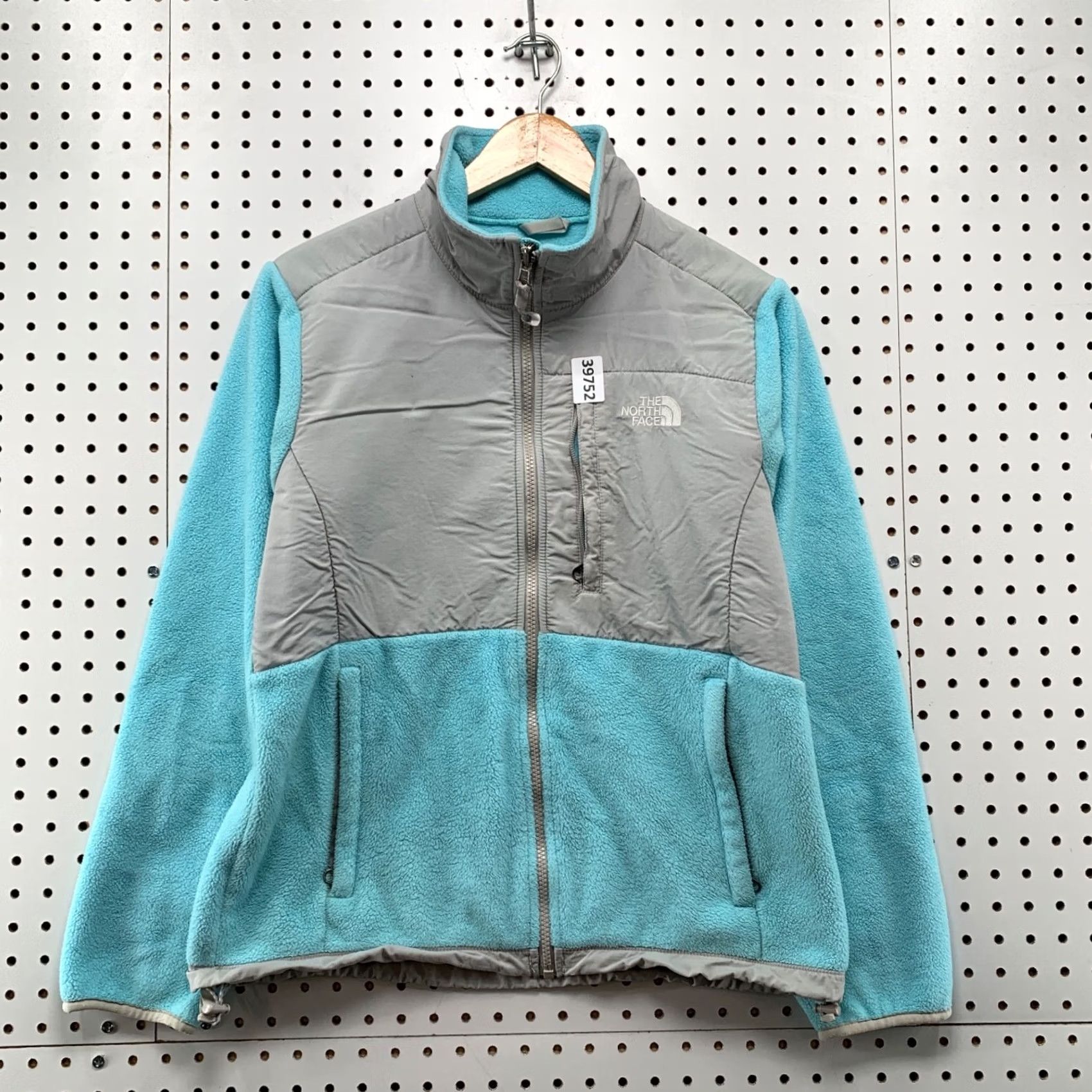 The North Face The North Face Denali Jacket Womens Medium Blue Sky Gray Zip Fleece Basic Jacket Size M / US 6-8 / IT 42-44 - 2 Thumbnail