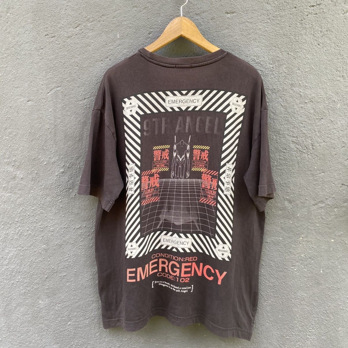 Anime Thrashed Faded Evangelion x Gu Anima Tee Size US L / EU 52-54 / 3 - 1 Thumbnail
