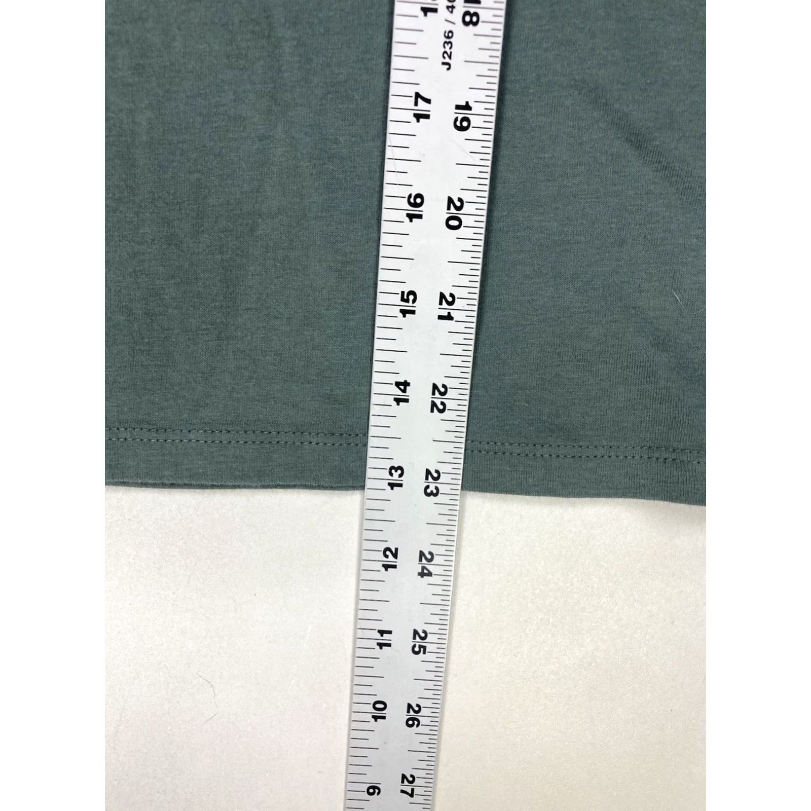 Ford VINTAGE Ford Bronco Graphic T-shirt Women Medium Green Short Sleeve Size M / US 6-8 / IT 42-44 - 7 Thumbnail