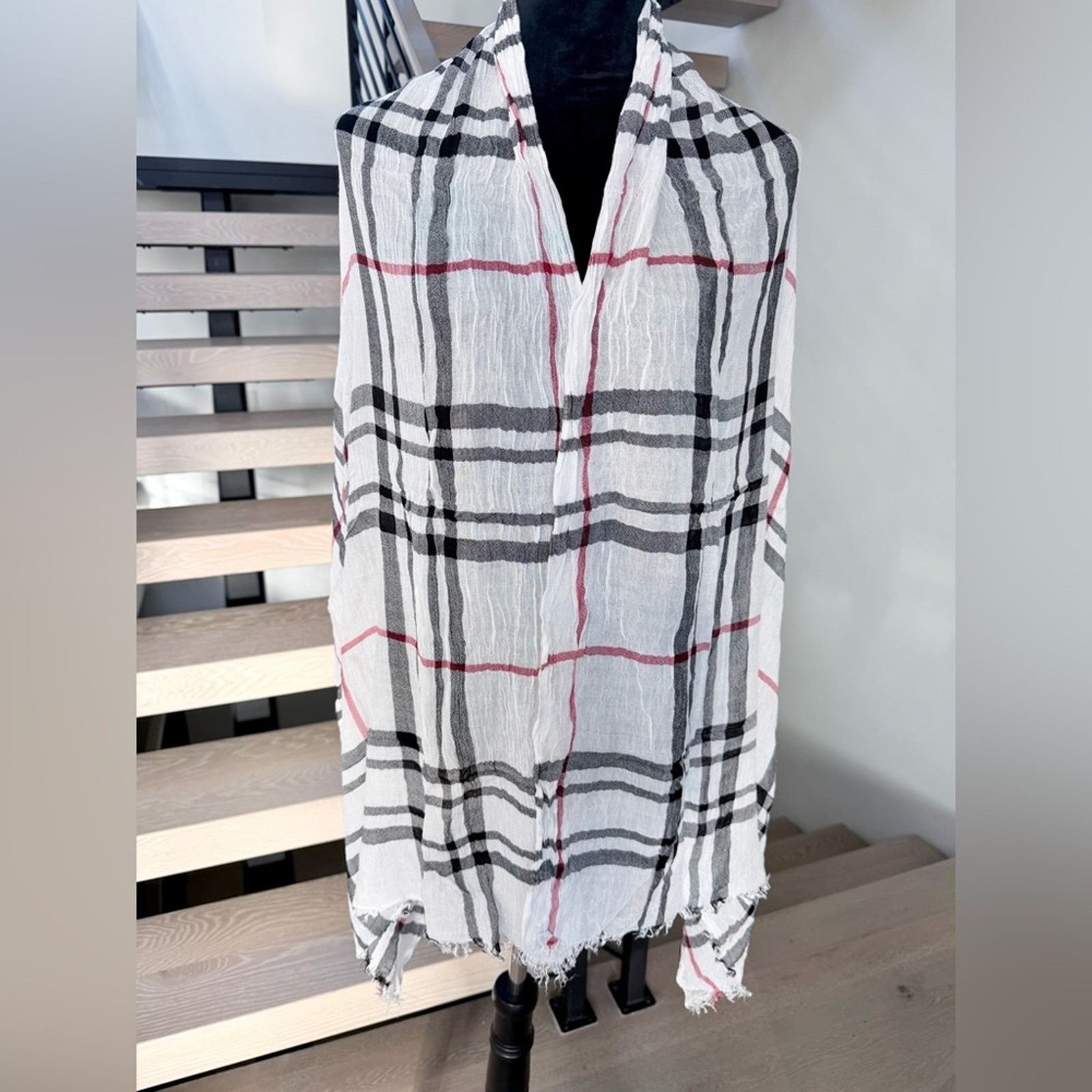 Other Plaid Fringe Scarf 69*27 100% viscose Size ONE SIZE - 1 Thumbnail