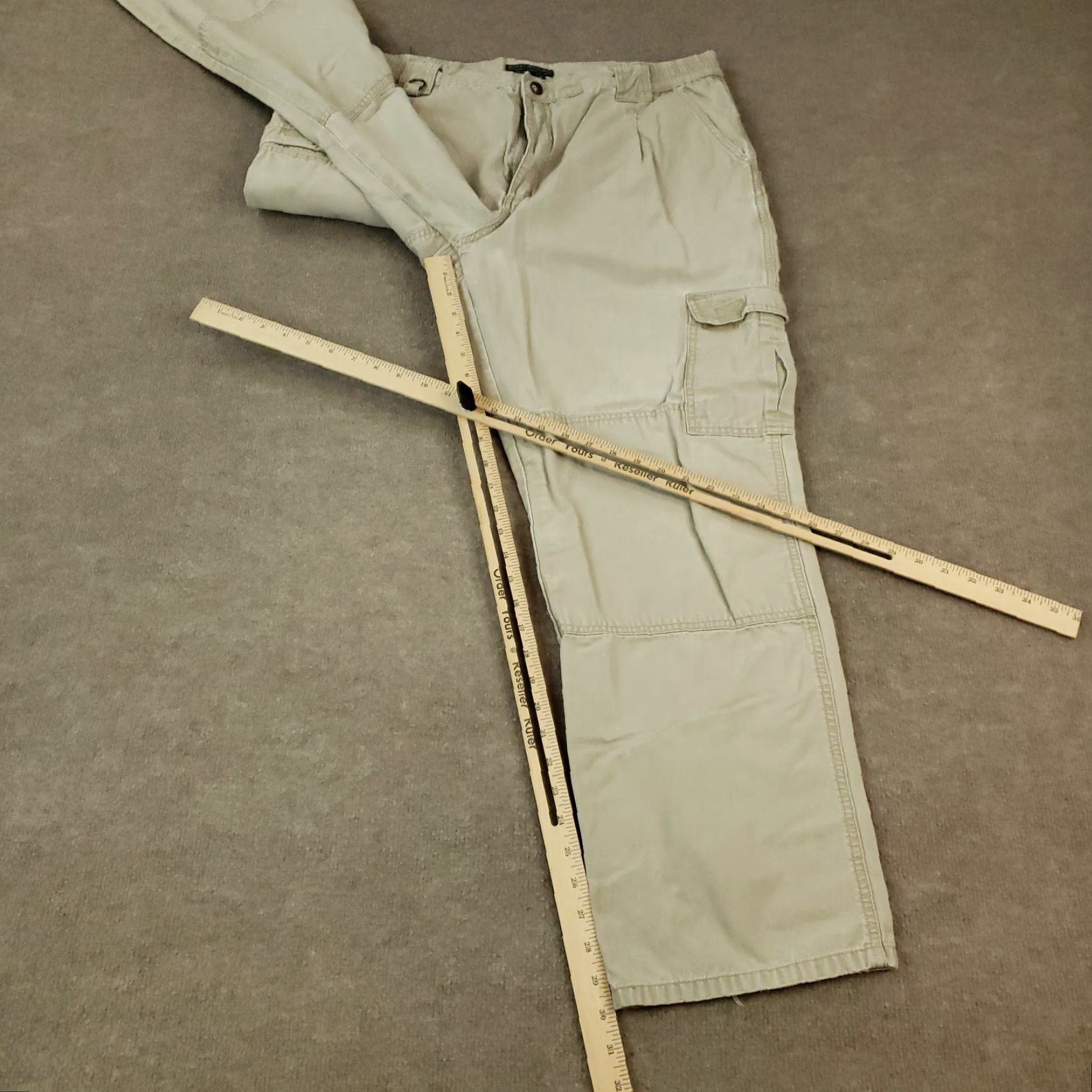 Royal Robbins Mens Cargo Pants Beige 38x32 Straight Leg Elastic Waist