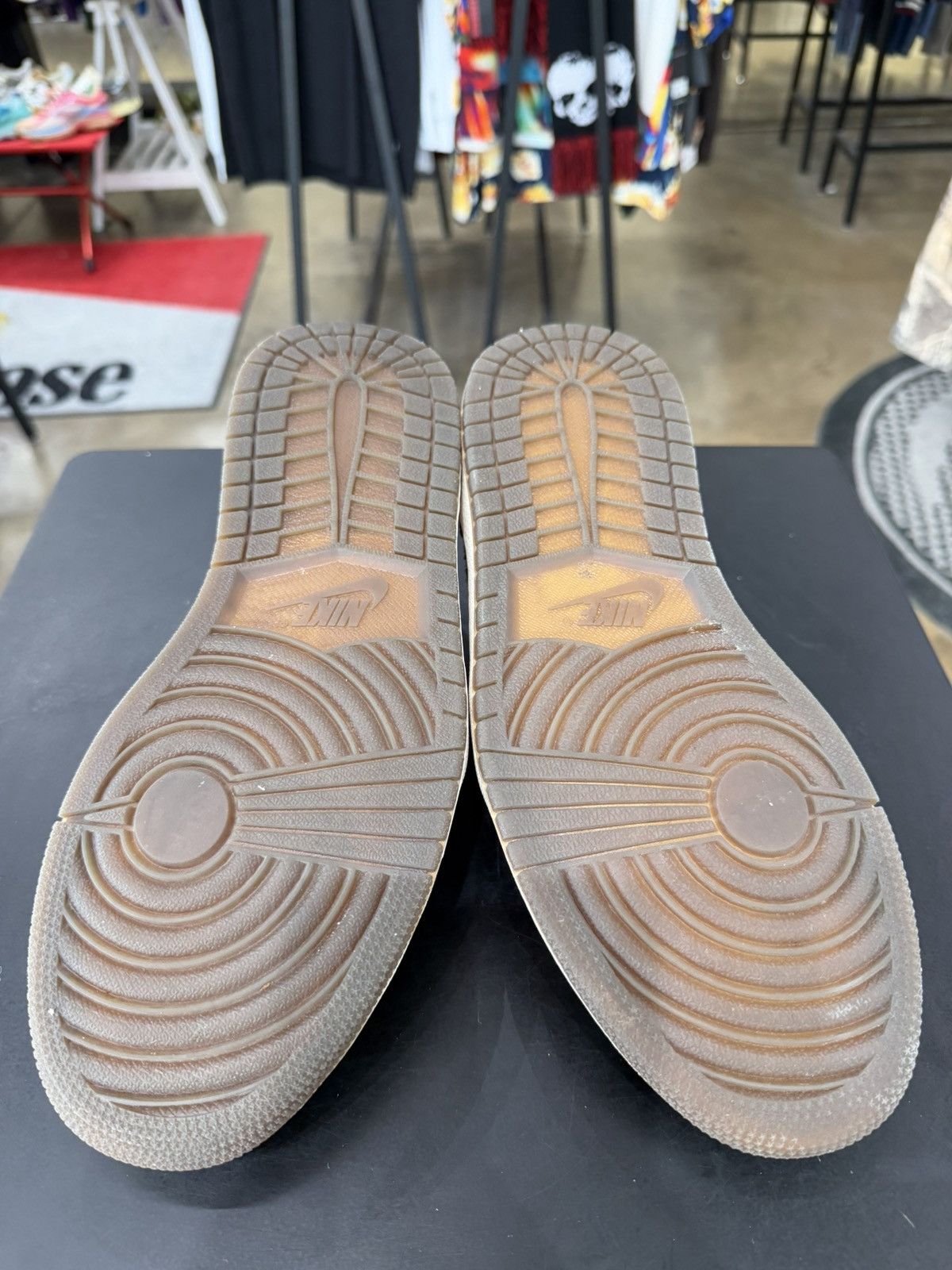 Jordan Brand Jordan 1 Low Year of the Rabbit Size 8.5 (2023) Size US 8.5 / EU 41-42 - 9 Thumbnail