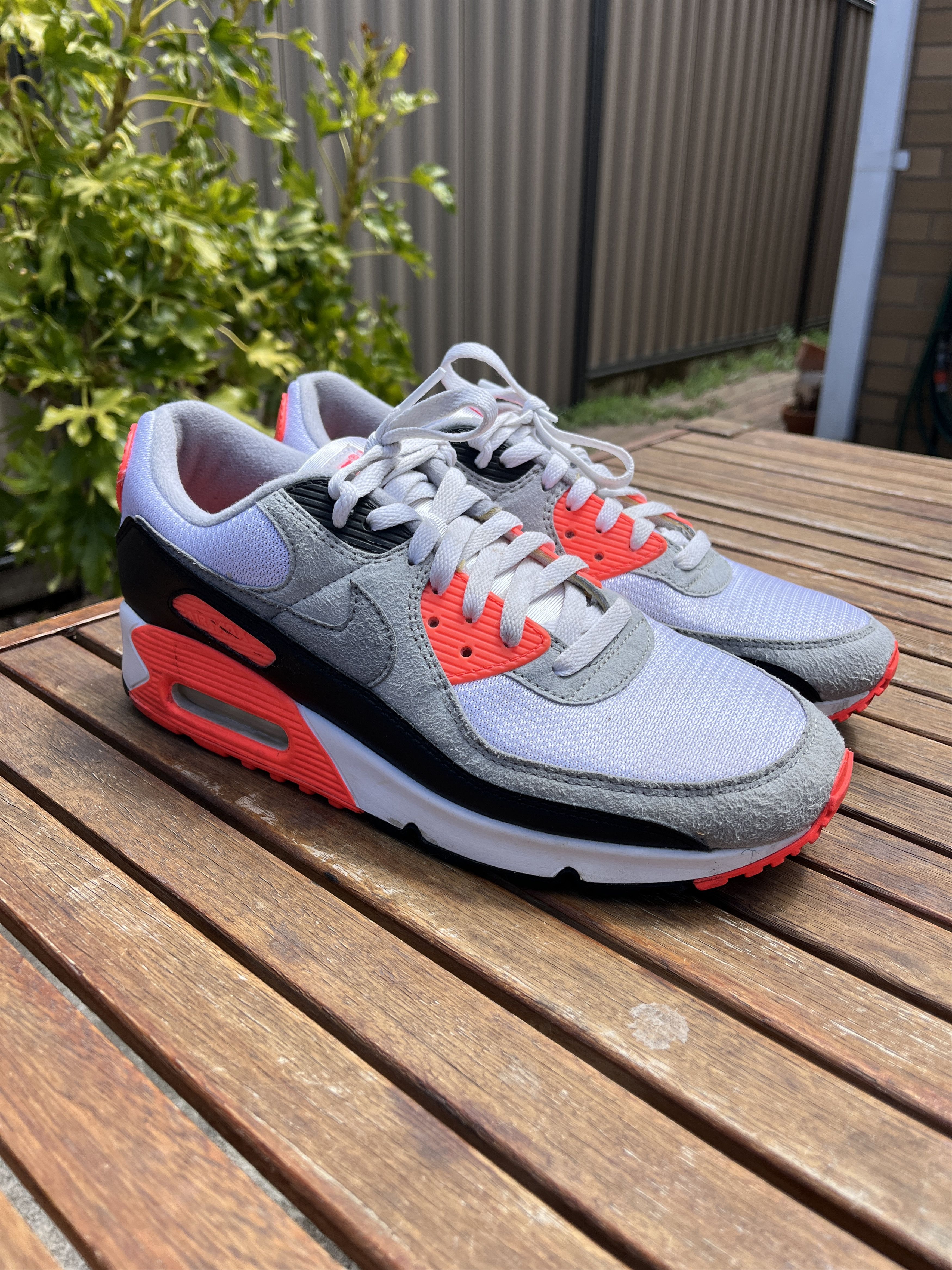Nike Nike Air Max 90 "Infrared" Retro 2000 Size US 10 / EU 43 - 2 Thumbnail