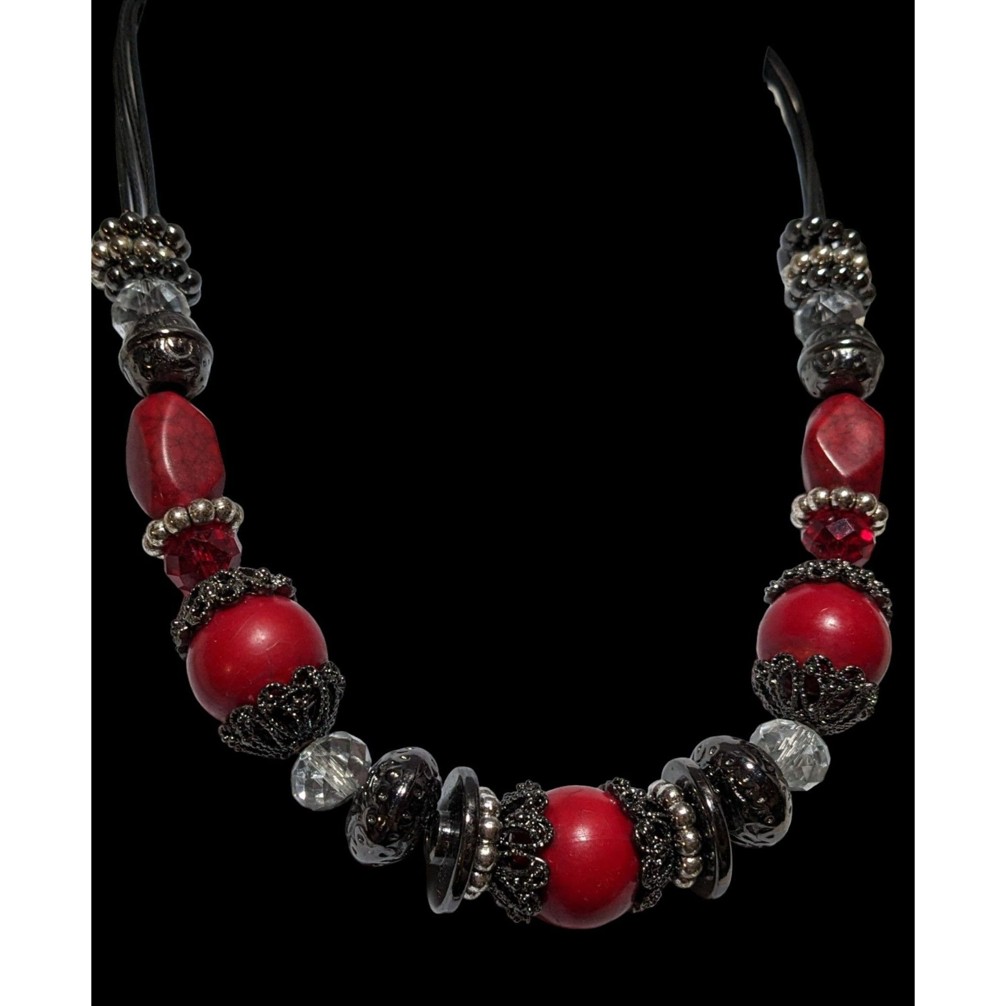 Other Erica Lyons Gothic Vampire Beaded Necklace Size ONE SIZE - 3 Thumbnail