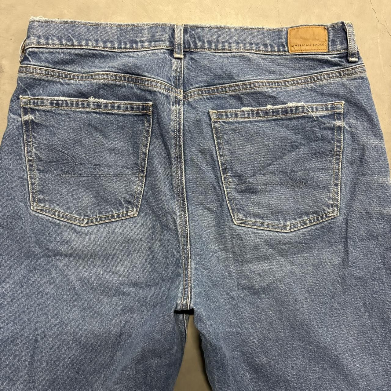 Vintage Crazy Vintage Y2K/2000s Skater Style Streetwear Style Medium Blue Wash Denim Jeans! Size US 36 / EU 52 - 7 Thumbnail