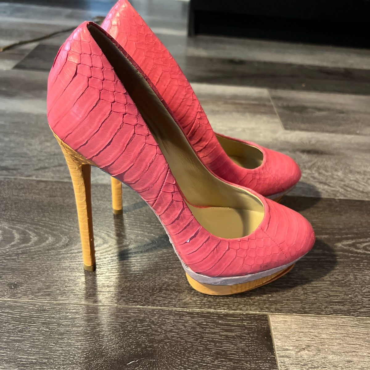 Brian Atwood Brian Atwood platform heels ! Size US 8.5 / IT 38.5 - 4 Thumbnail