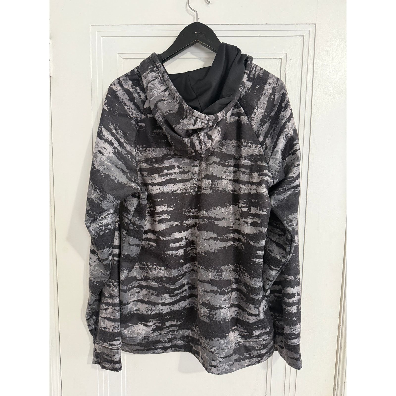 NFL Los Angeles Rams Zubaz Camo-Print Full-Zip Hoodie Size Large Size US L / EU 52-54 / 3 - 6 Thumbnail