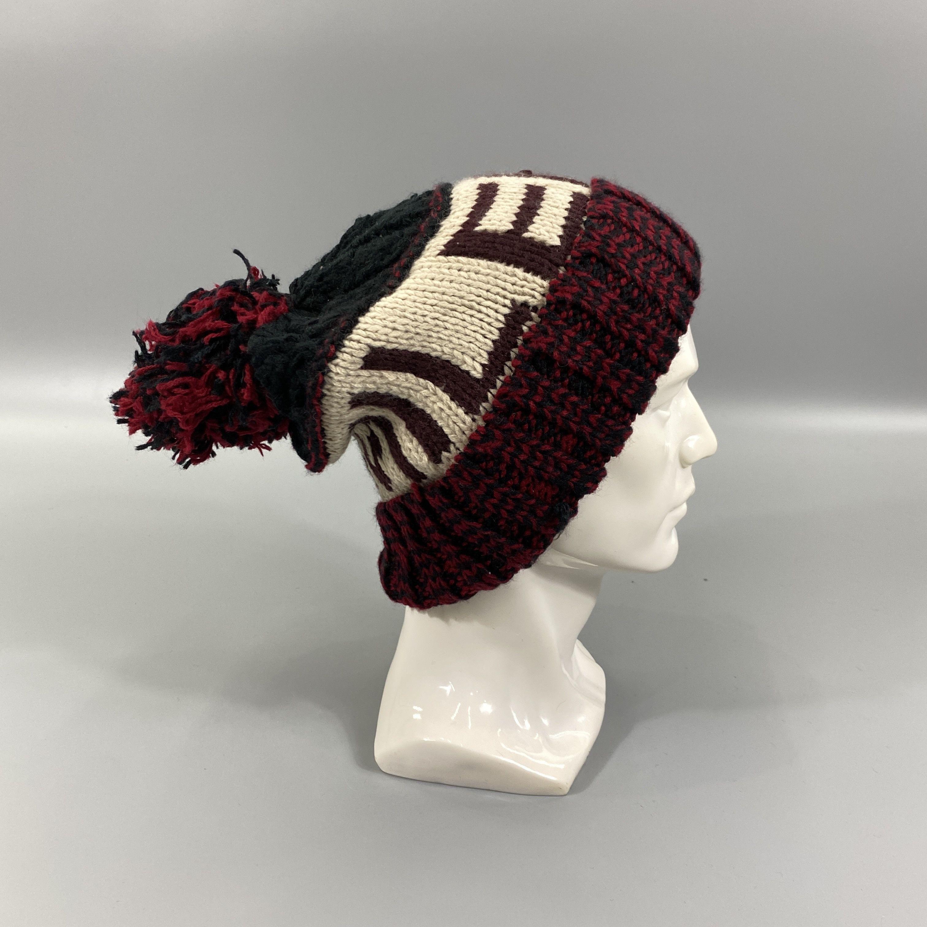 Japanese Brand Knitted Snow Cap Beanie Hat Pom Pom -BN972 Size ONE SIZE - 3 Thumbnail