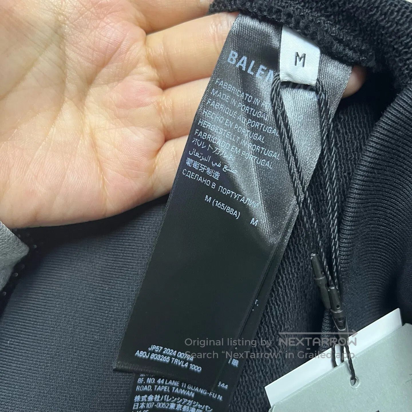 Balenciaga Balenciaga Black letter-printed hooded long-sleeved hoodie Size US M / EU 48-50 / 2 - 3 Thumbnail