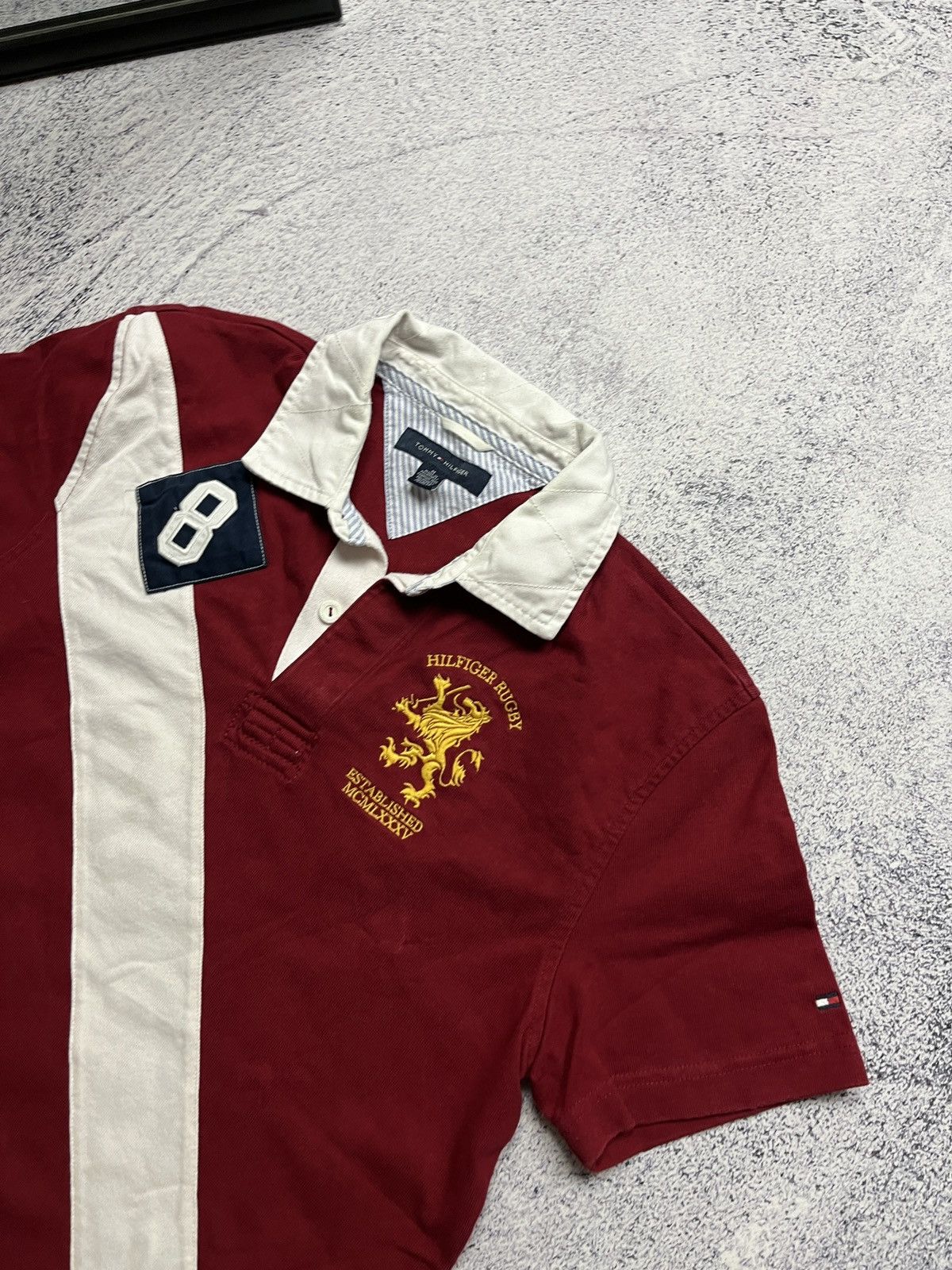 Tommy Hilfiger × Vintage Vintage Tommy Hilfiger #8 Polo T Shirt Rugby Big Logo Baggy Size US M / EU 48-50 / 2 - 5 Thumbnail