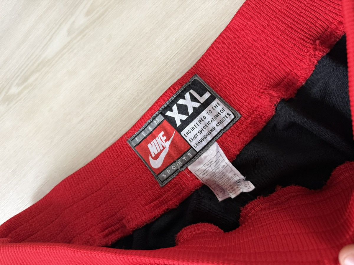Nike Vtg Nike Pants Chicago Bulls Jordan #23 Warm Up Pants 2XL Size US 40 / EU 56 - 3 Thumbnail