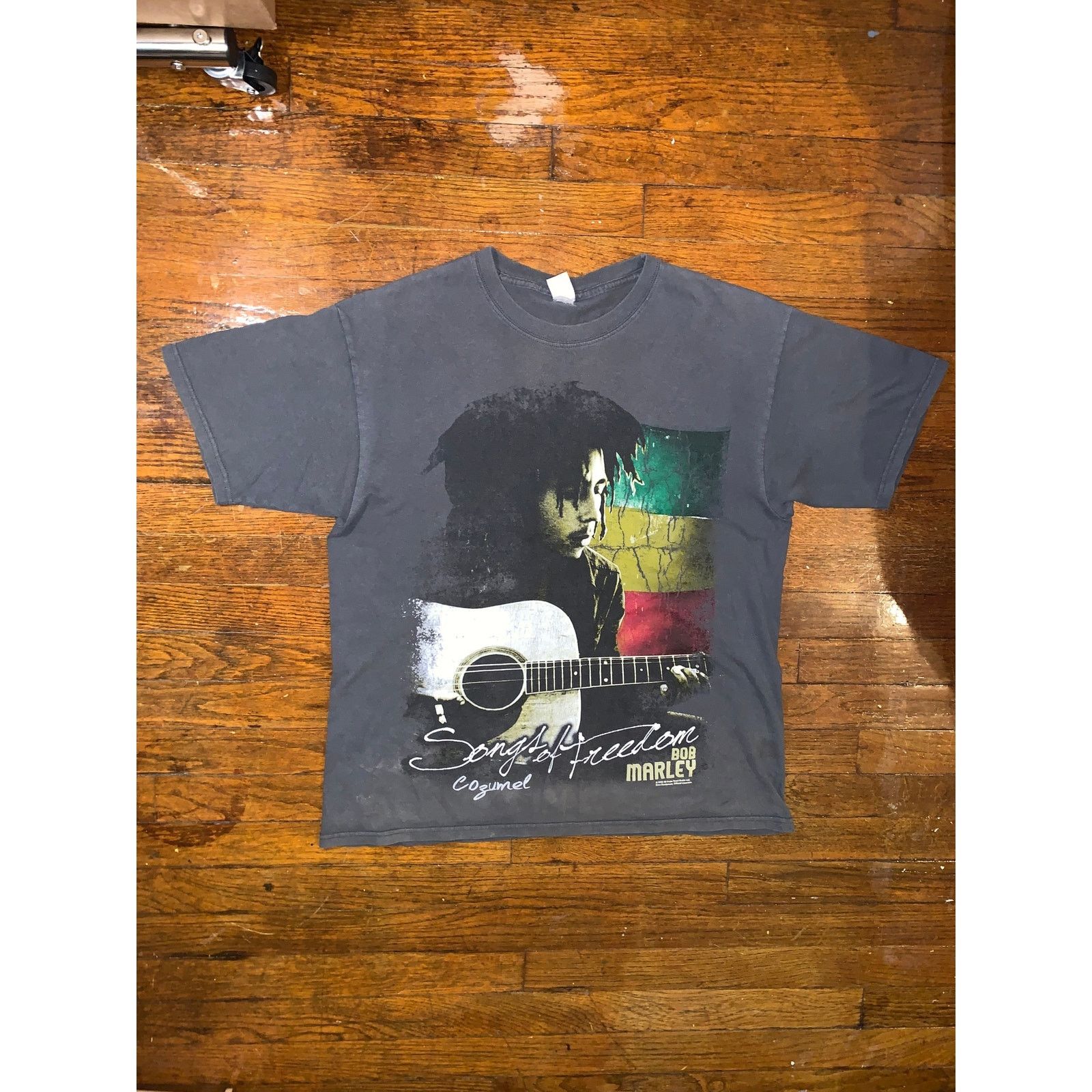 Zion Rootswear Bob Marley Songs of Freedom T-Shirt Mens Large Dark Grey Size US L / EU 52-54 / 3 - 2 Thumbnail