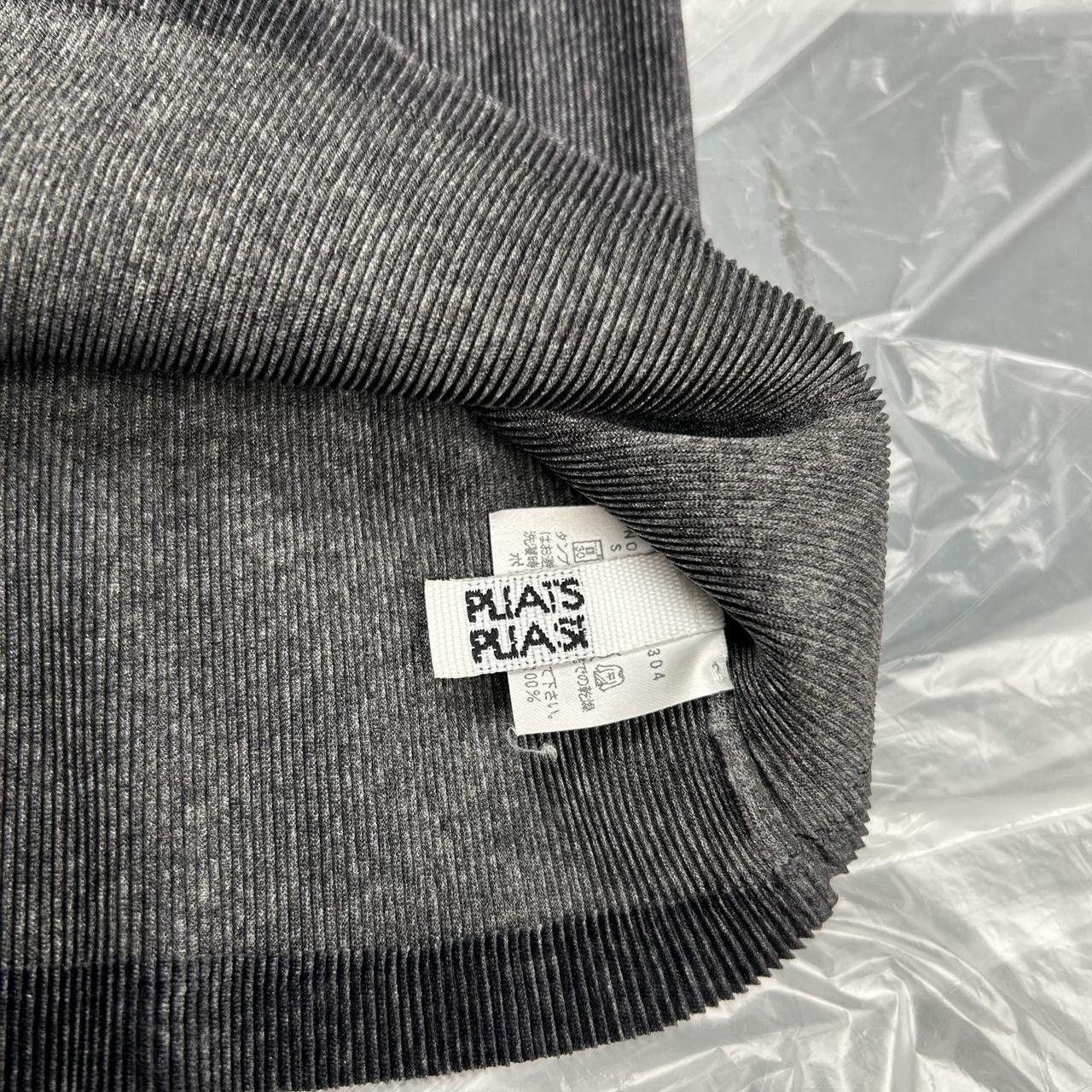 Issey Miyake Issey Miyake Blouse Size ONE SIZE - 8 Thumbnail