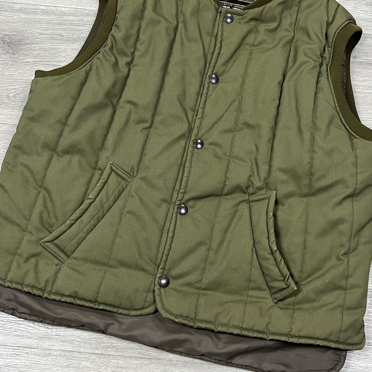 Barbour Vintage 80s Barbour Quilted Vest Olive Green Two Crests Size US L / EU 52-54 / 3 - 2 Thumbnail