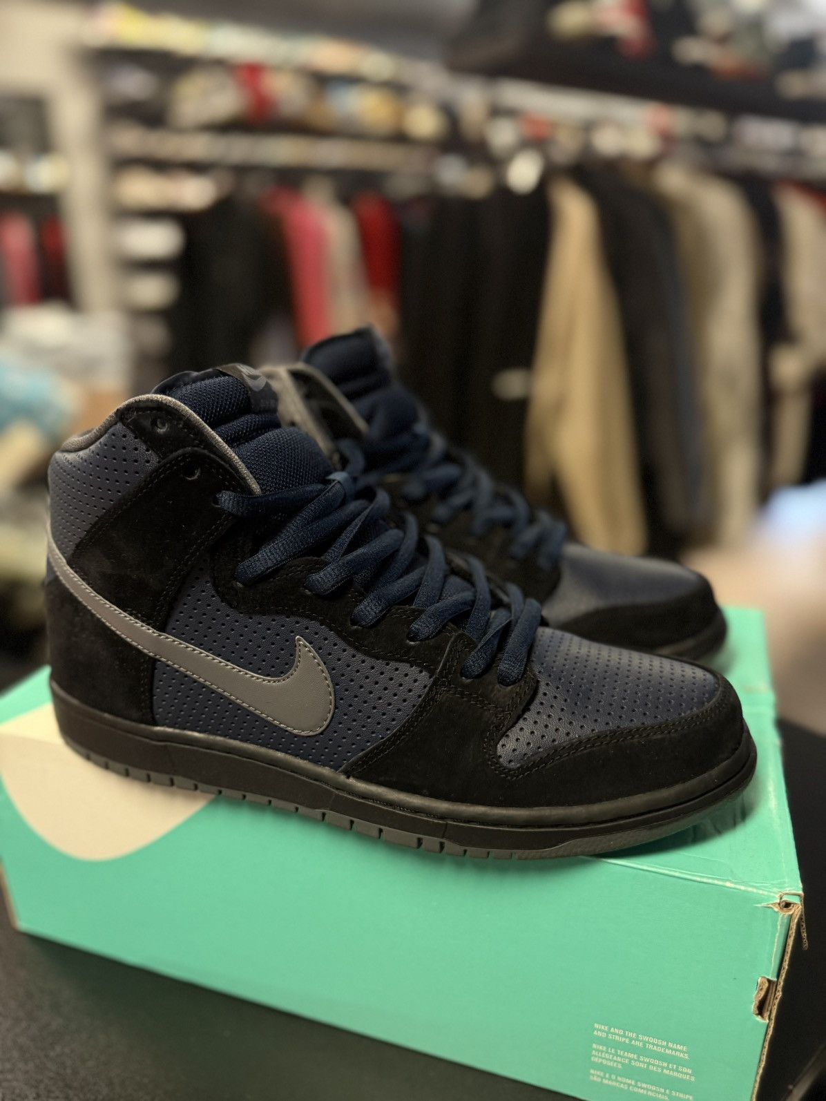 Nike Nike SB Dunk High Gino Ianucci 2.0 2017 SIZE 11 w/ Box 🔥 Size US 11 / EU 44 - 2 Thumbnail