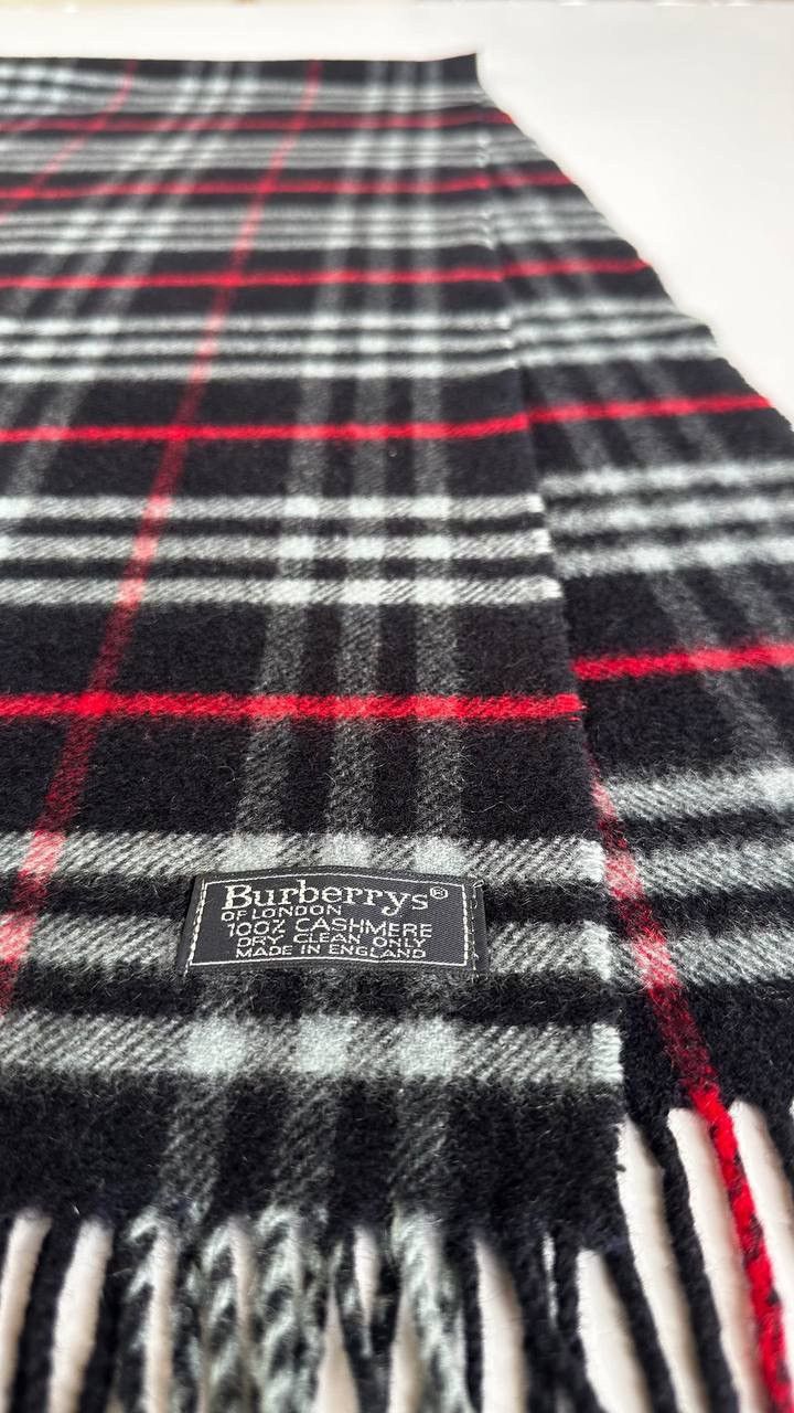 Burberry Burberrys Vintage CASHMERE Scarf / Muffler Size ONE SIZE - 7 Thumbnail
