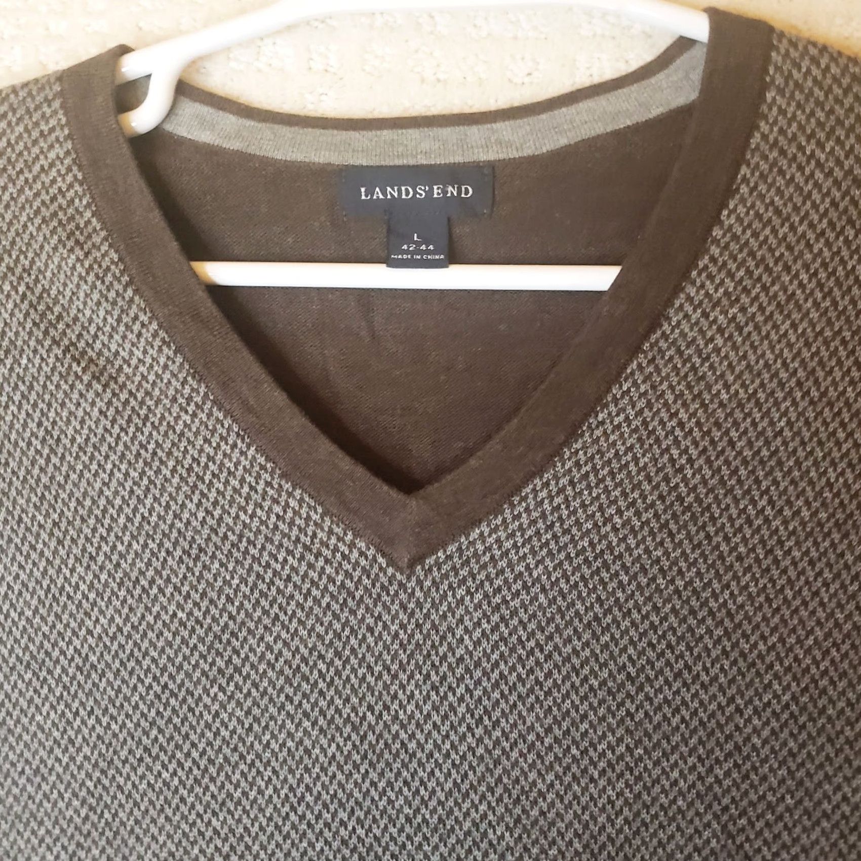 Lands' End Lands' End Sweater Vest Mens Large Brown Herringbone V-Neck Cotton Knit Clv Pullover Comfort Outdoor L Brown Mens Regular Vest Like New Pre-owned Size US L / EU 52-54 / 3 - 5 Thumbnail