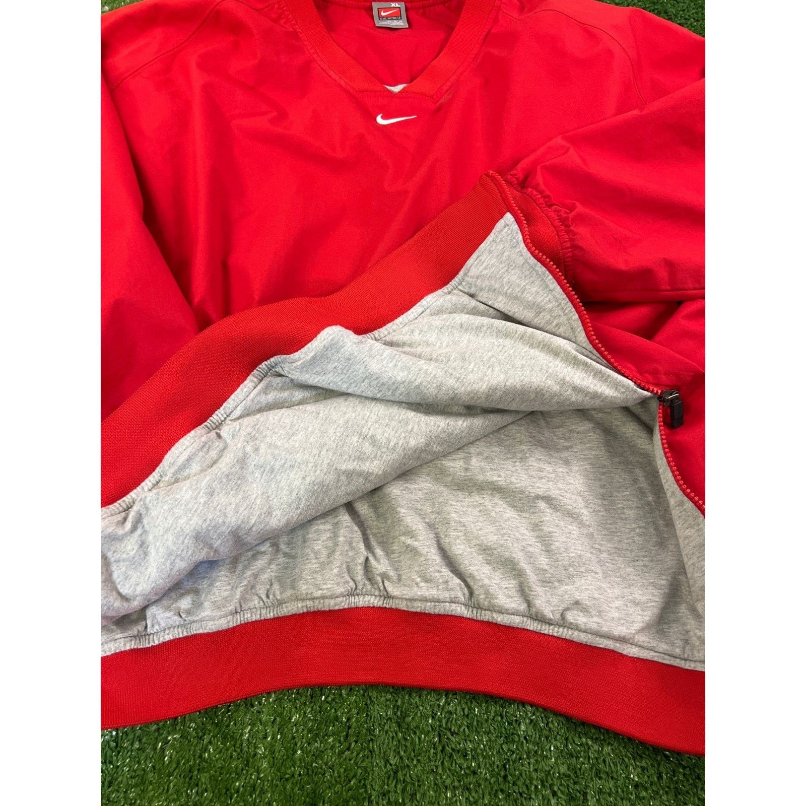 Nike Nike Team Mens XL Red V Neck Windbreaker Heavy Pullover Size US XL / EU 56 / 4 - 3 Thumbnail