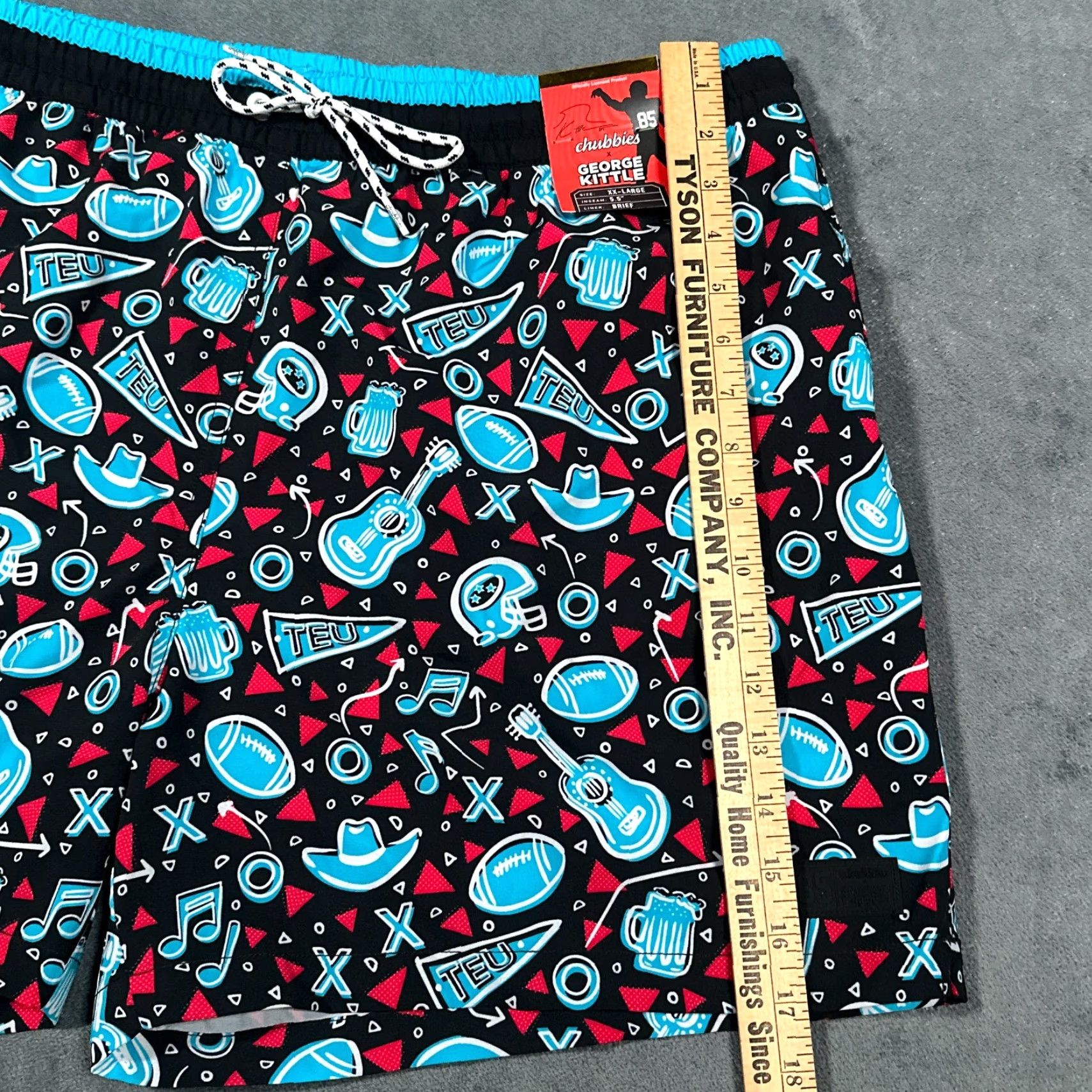 Chubbies Chubbies George Kittle Swim Trunks 2XL XXL Black Beer Football Cowboy Hat TEU USA American Beach Hawaiian Hip Hop Hipster Tribal Sports Baseball? Size ONE SIZE - 3 Thumbnail