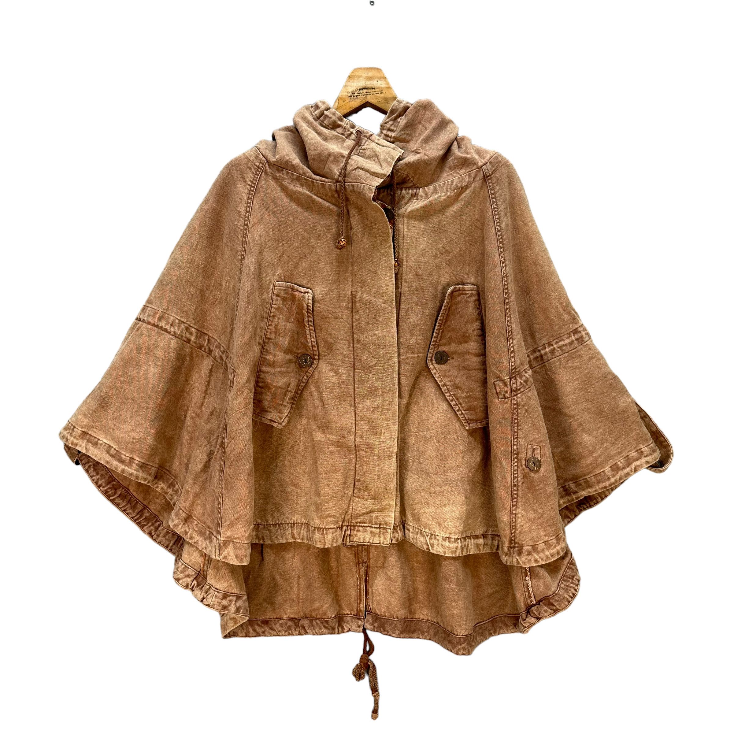 Japanese Brand EL RODEO BACK BIG LOGO PONCHO CAPE COAT #8609-017 Size S / US 4 / IT 40 - 5 Thumbnail