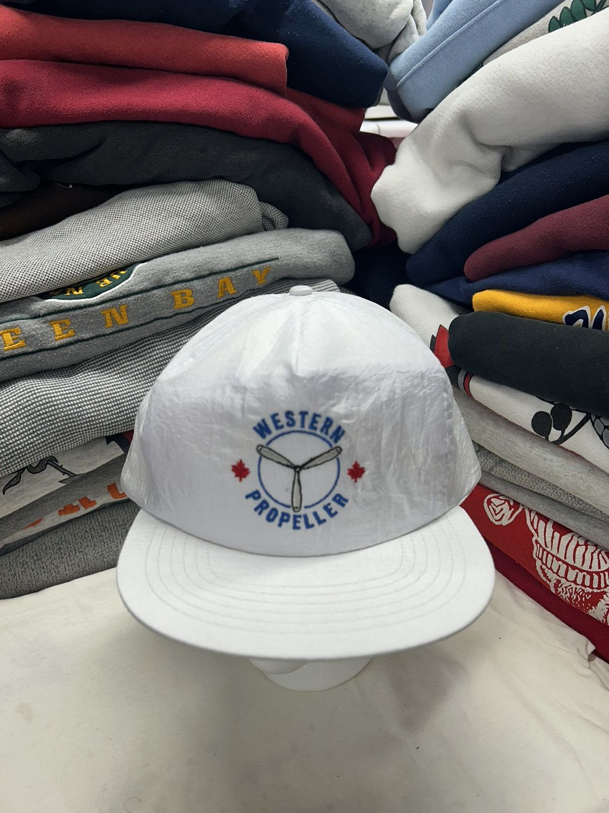 Vintage Crazy Vintage 90s Y2K Skater White Trucker Snapback Hat Size ONE SIZE - 1 Thumbnail