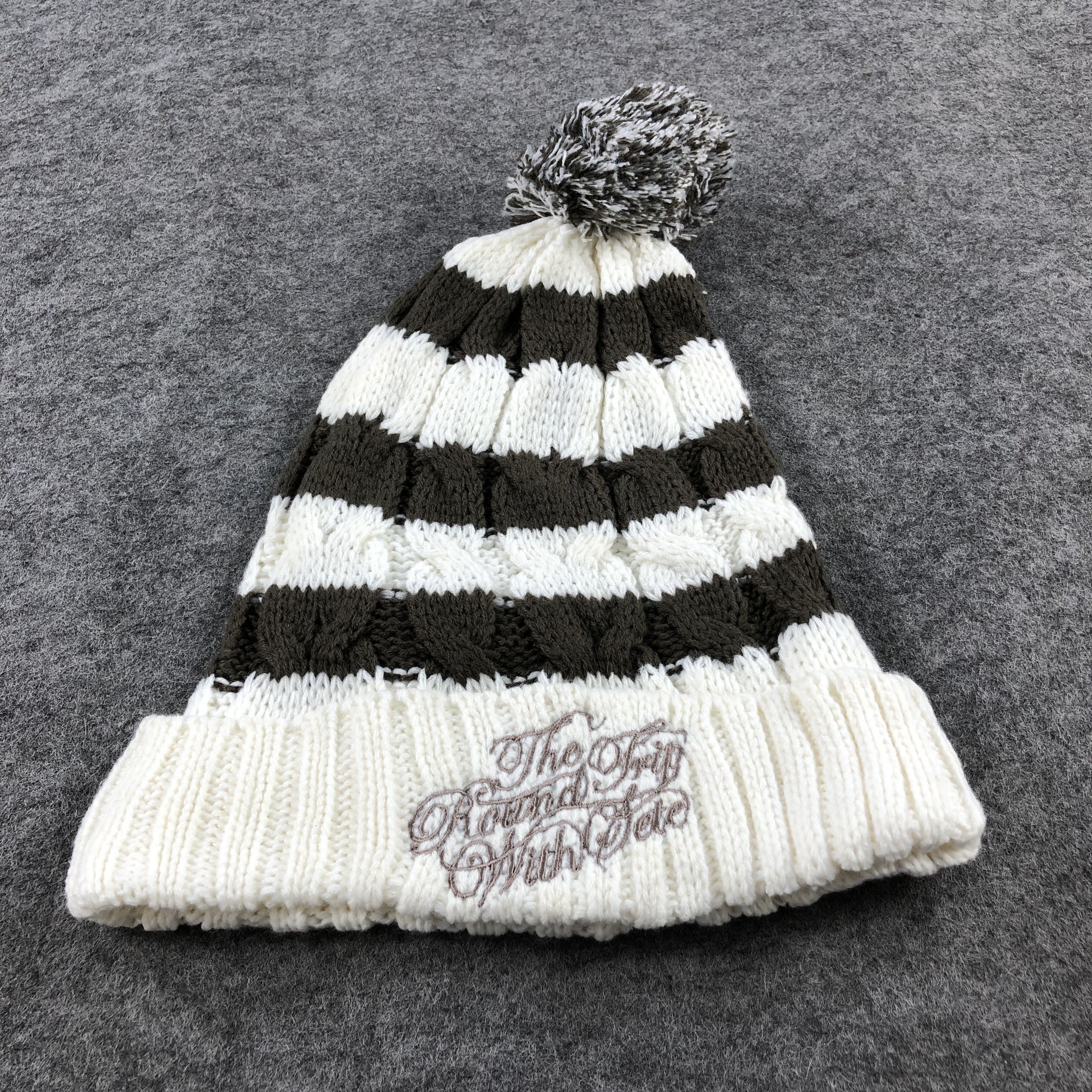 Vintage The Round Trip With Sete Beanie Snowcap Snow Hat B401 Size ONE SIZE - 3 Thumbnail