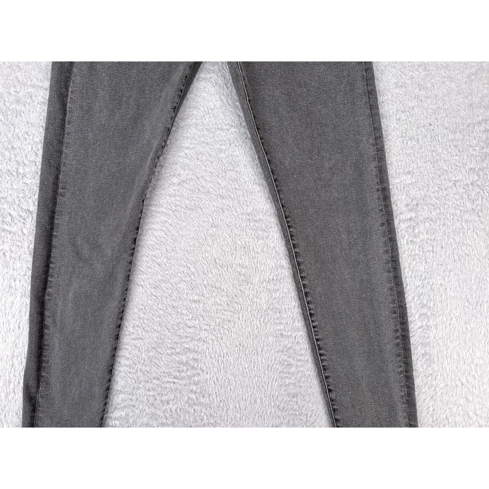 Levi's Levi's Women Skinny Jeans 27 Black Denim 26x30 Vintage Style Stretch Distressed Mid Rise Casual Size 27" / US 4 / IT 40 - 3 Thumbnail