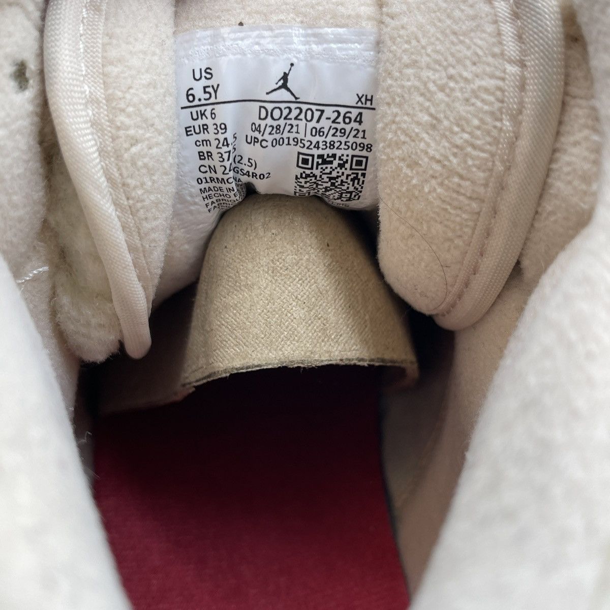Jordan Brand Air Jordan 1 mid fleece Size US 6.5 / IT 36.5 - 8 Thumbnail