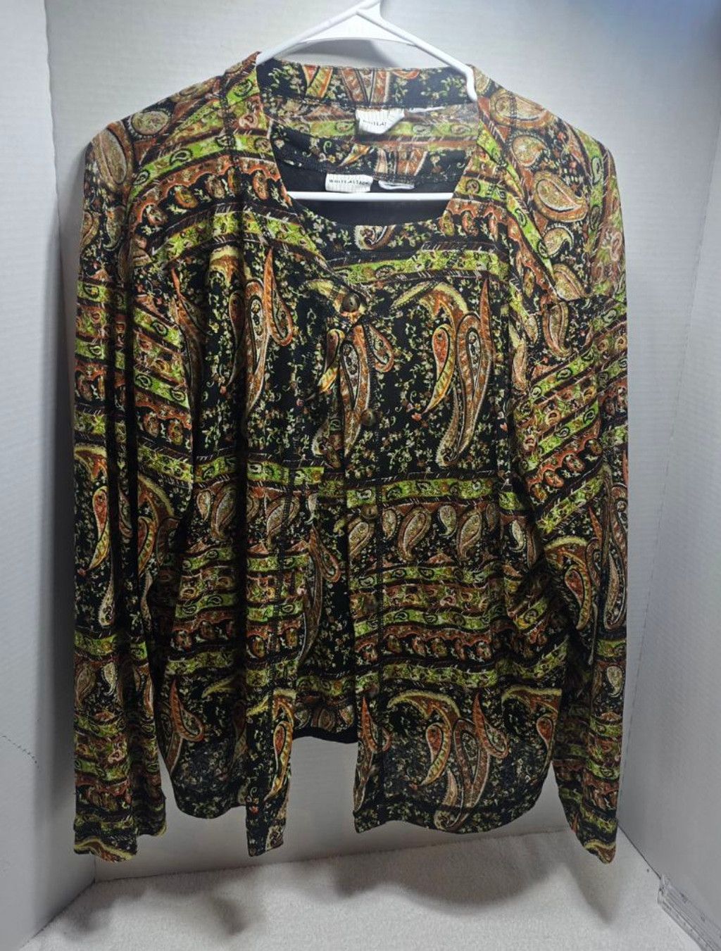 The Unbranded Brand Women's WHITE STAG Long Sleeve Tee L Black Green Paisley Size L / US 10 / IT 46 - 1 Thumbnail