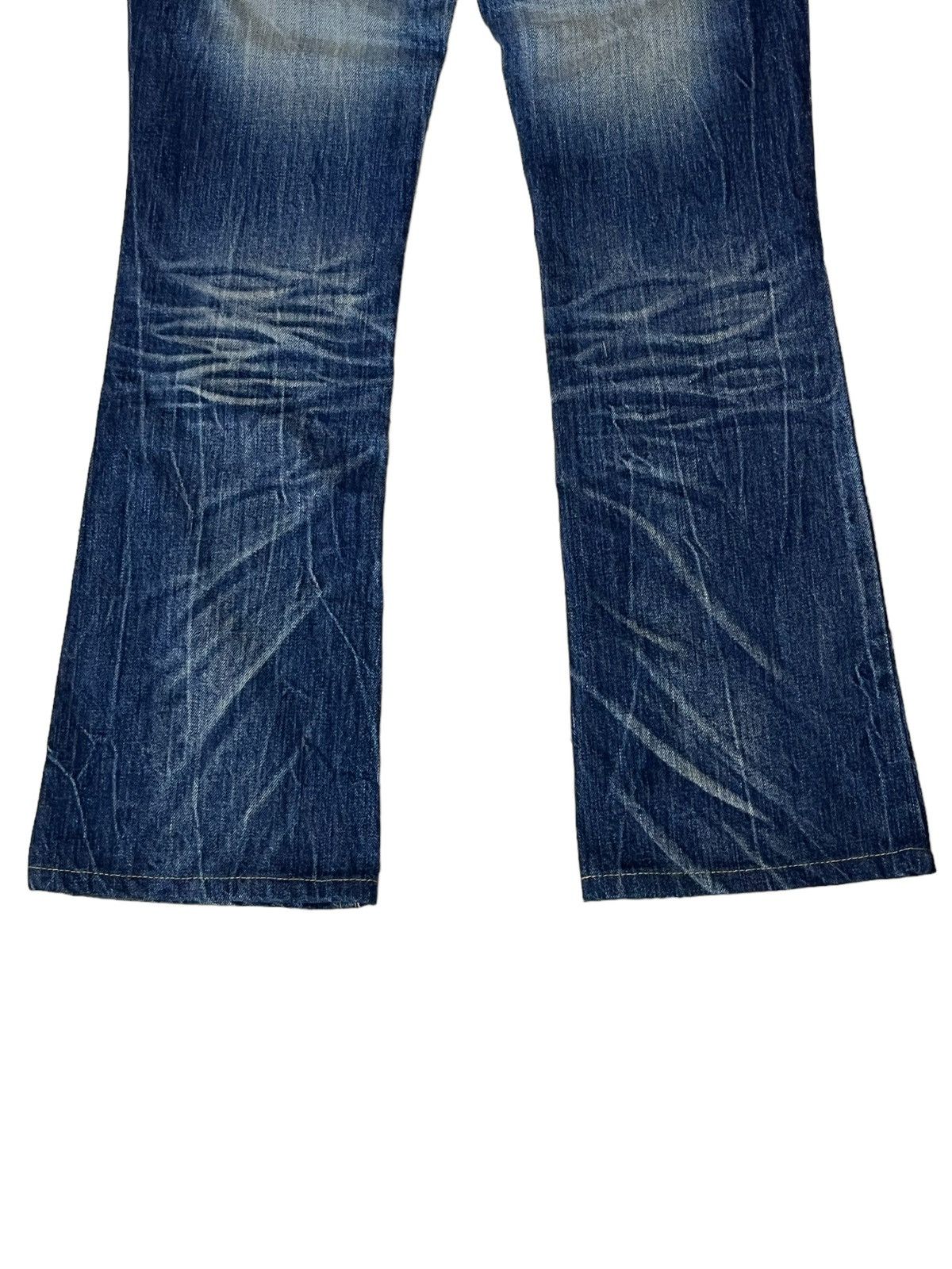 Japanese Brand JAPANESE CULT YOSHITOMO NARA LOLITA LOWRISE FLARE JEANS Size US 31 - 6 Thumbnail
