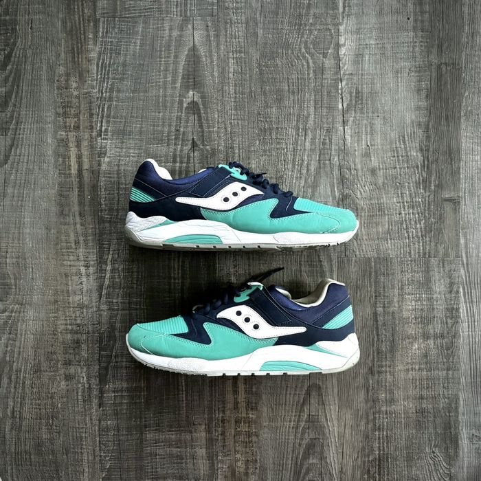 Saucony grid clearance 9000 sizing