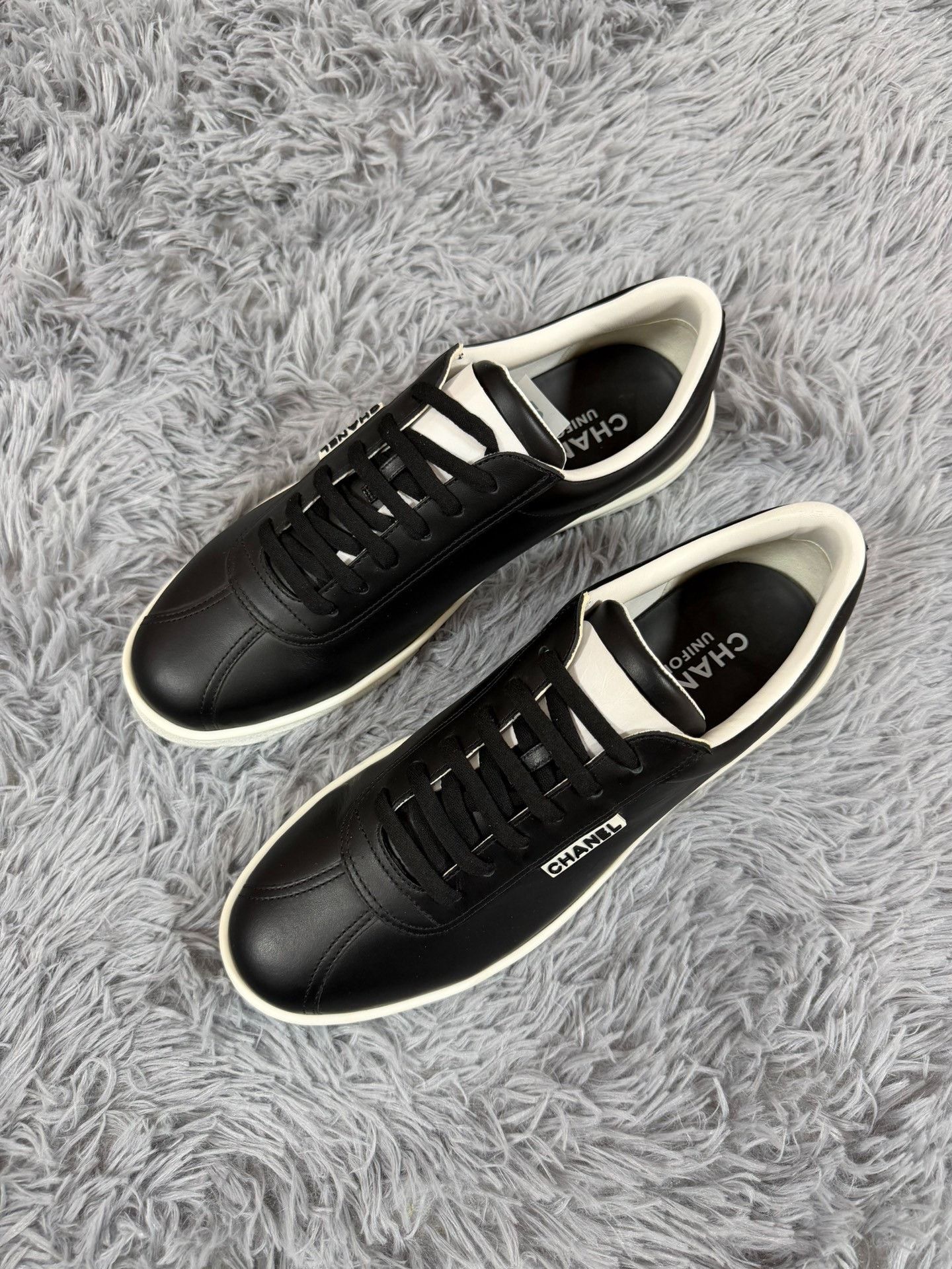 Chanel Chanel Black Lowtop Sneakers 42 Men Size US 9 / EU 42 - 1 Thumbnail